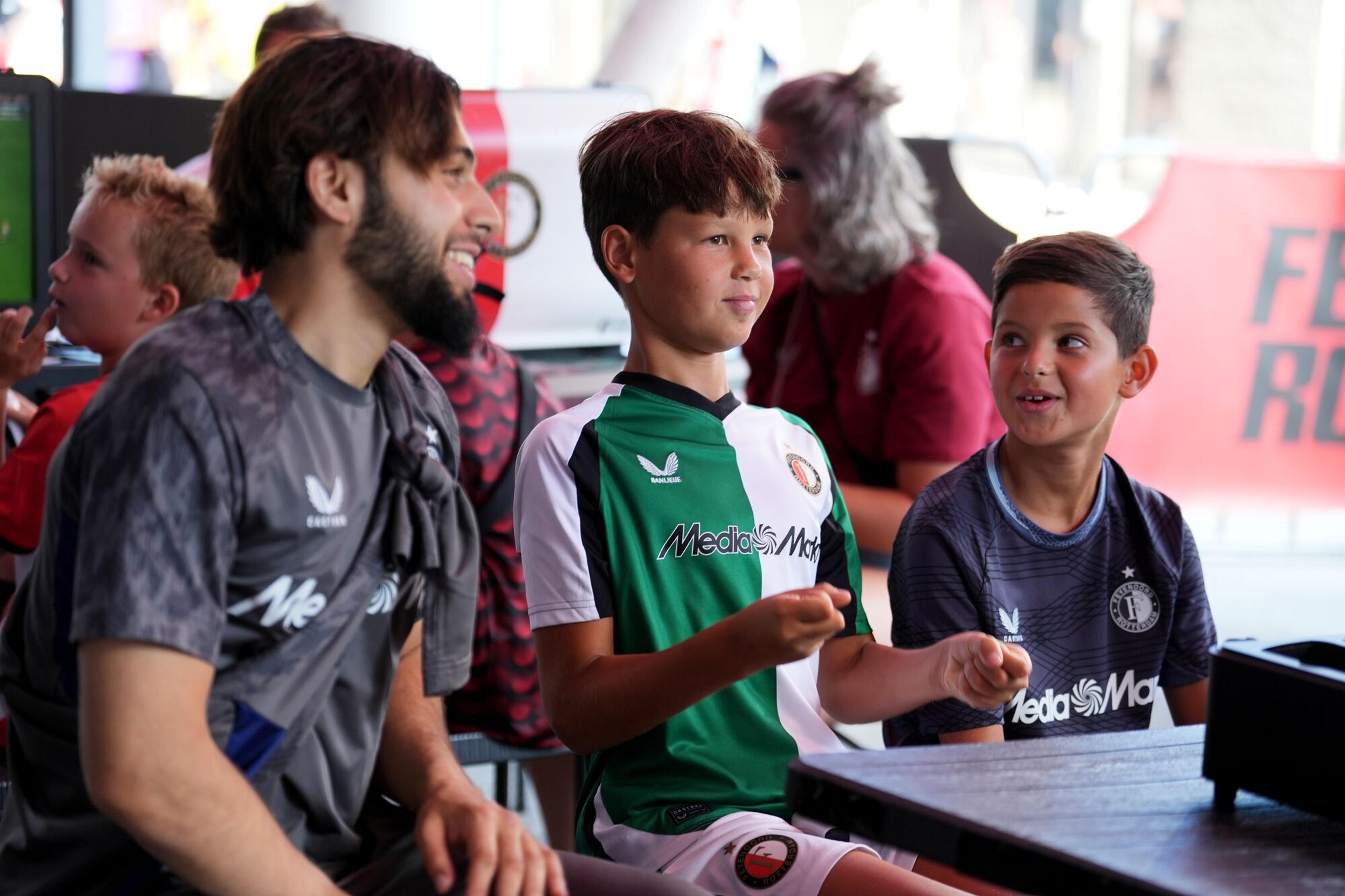 Kameraadjeswedstrijd Feyenoord - NAC Breda