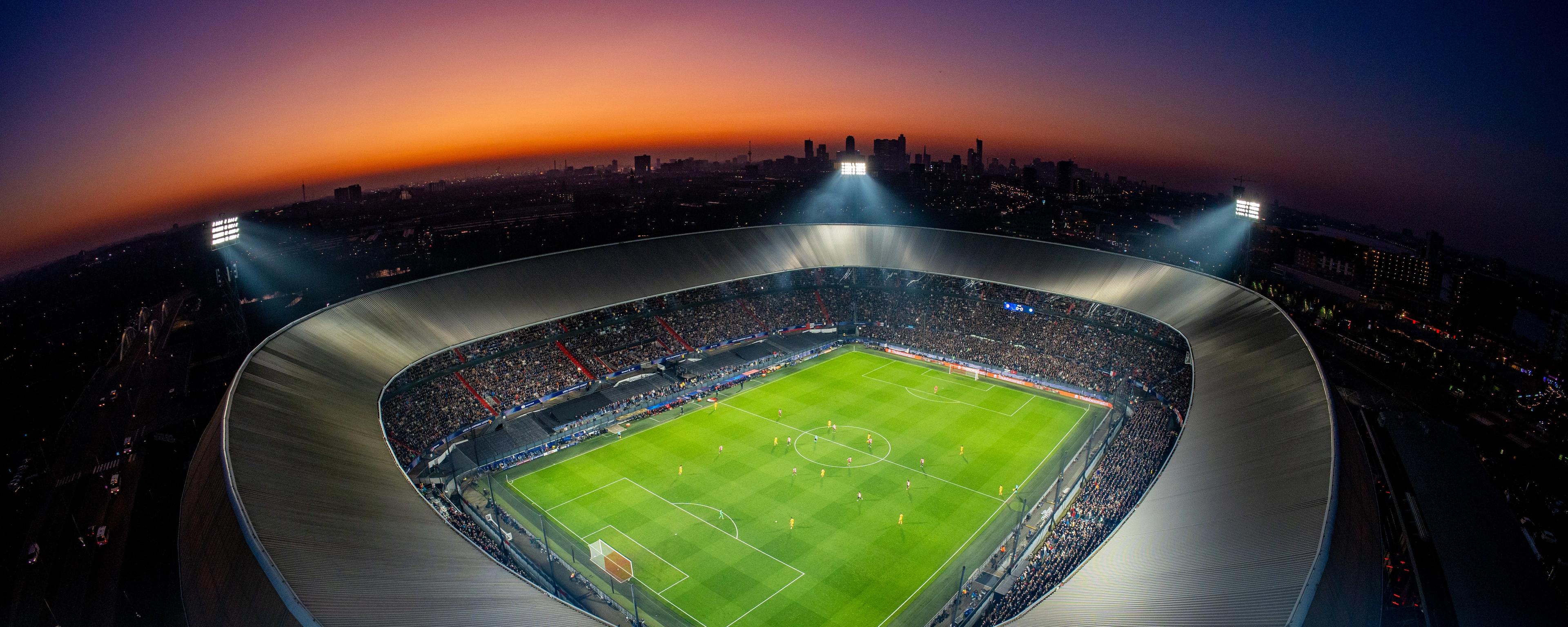 vooraank kvk ucl 270826 header