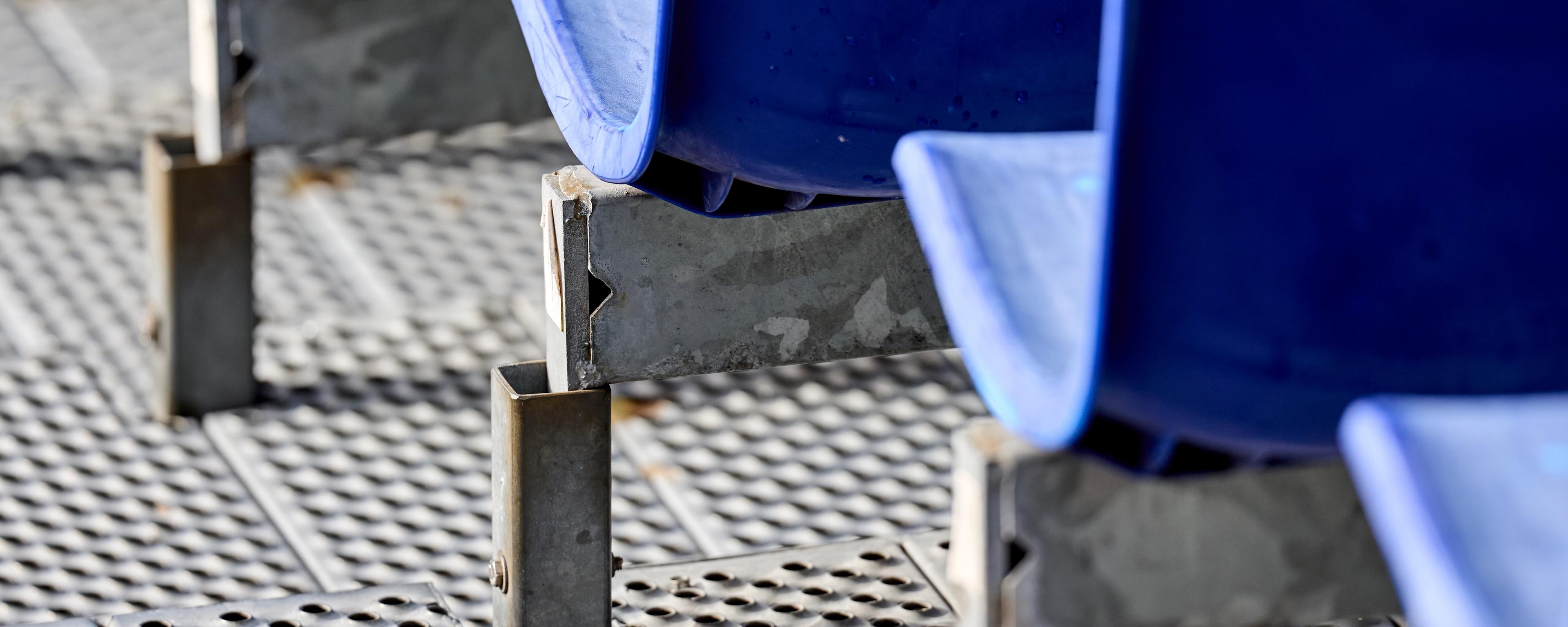 Afbeelding van de stoeltjes in De Kuip