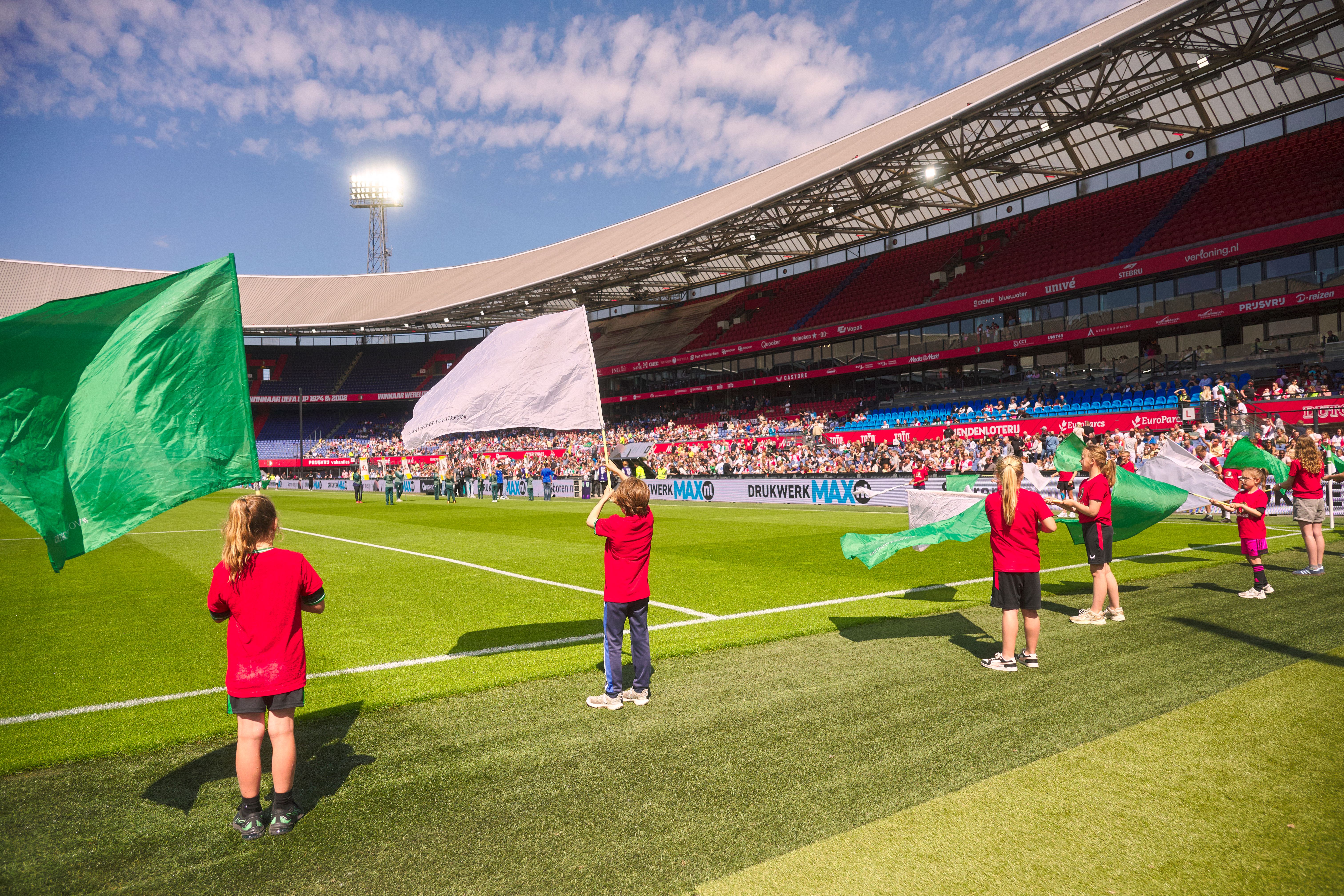 Kameraadjeswedstrijd Feyenoord V1 - Excelsior in De Kuip