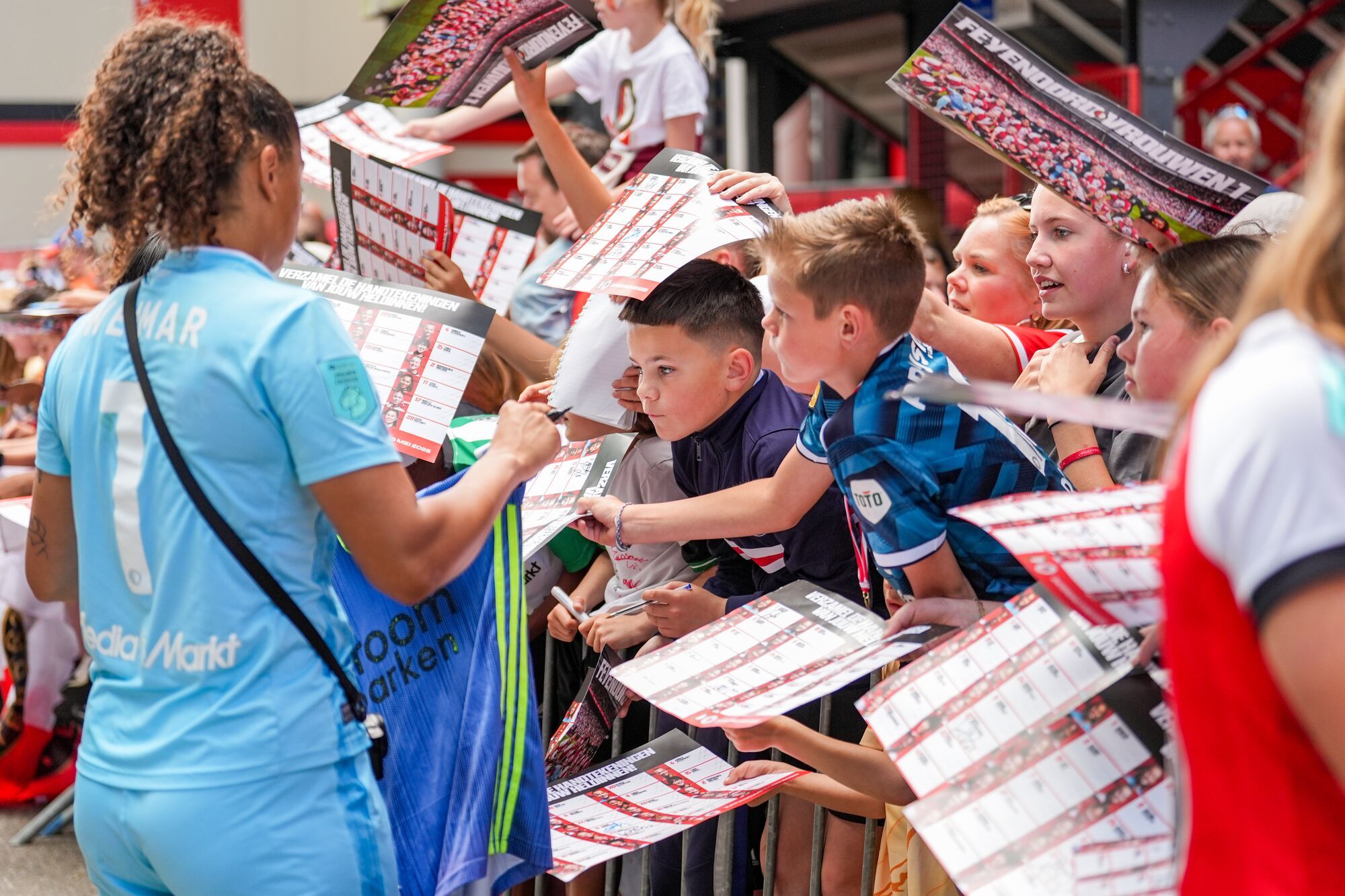 Kameraadjeswedstrijd Feyenoord V1 - Excelsior in De Kuip