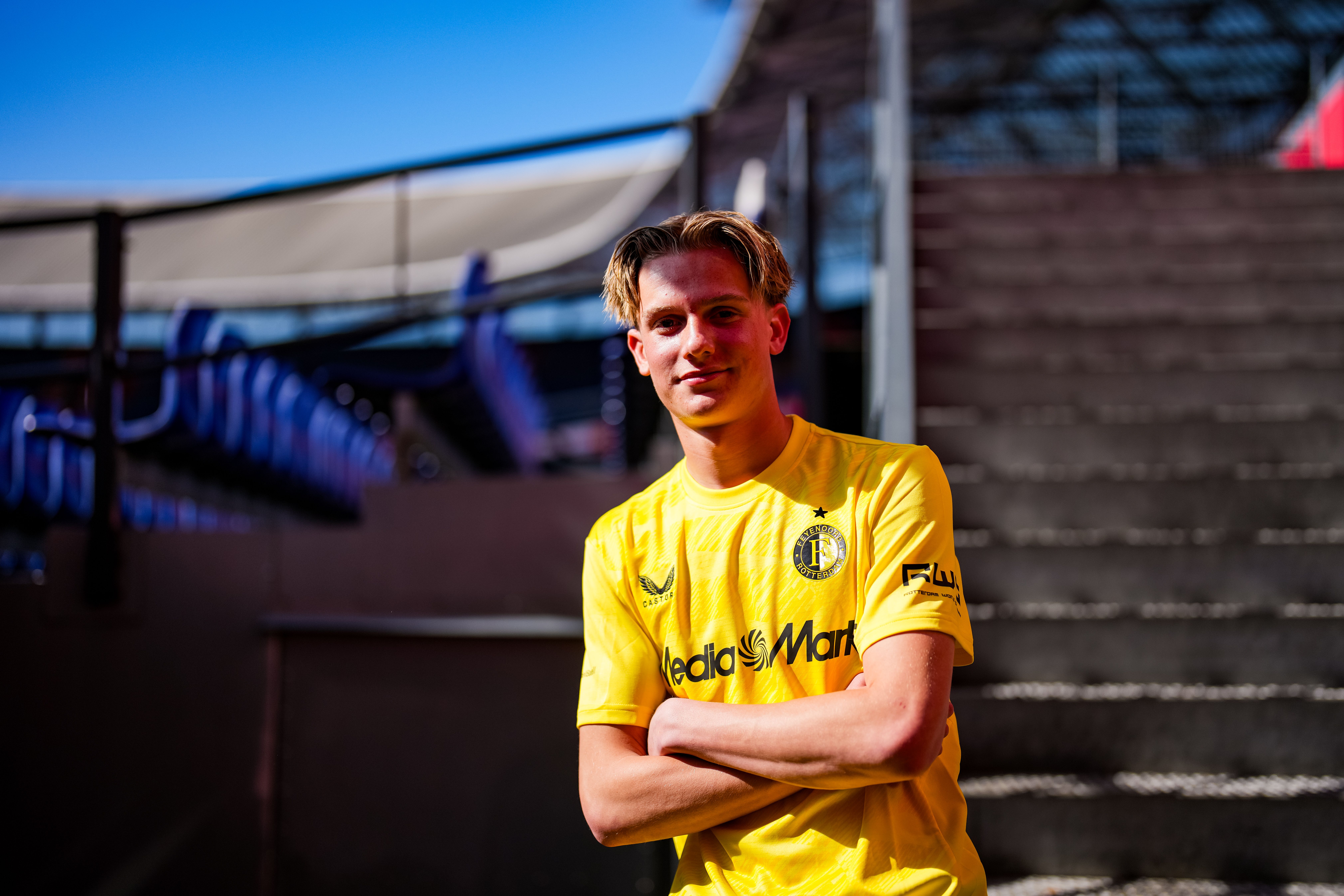 Cover Sydney van Gool 240426