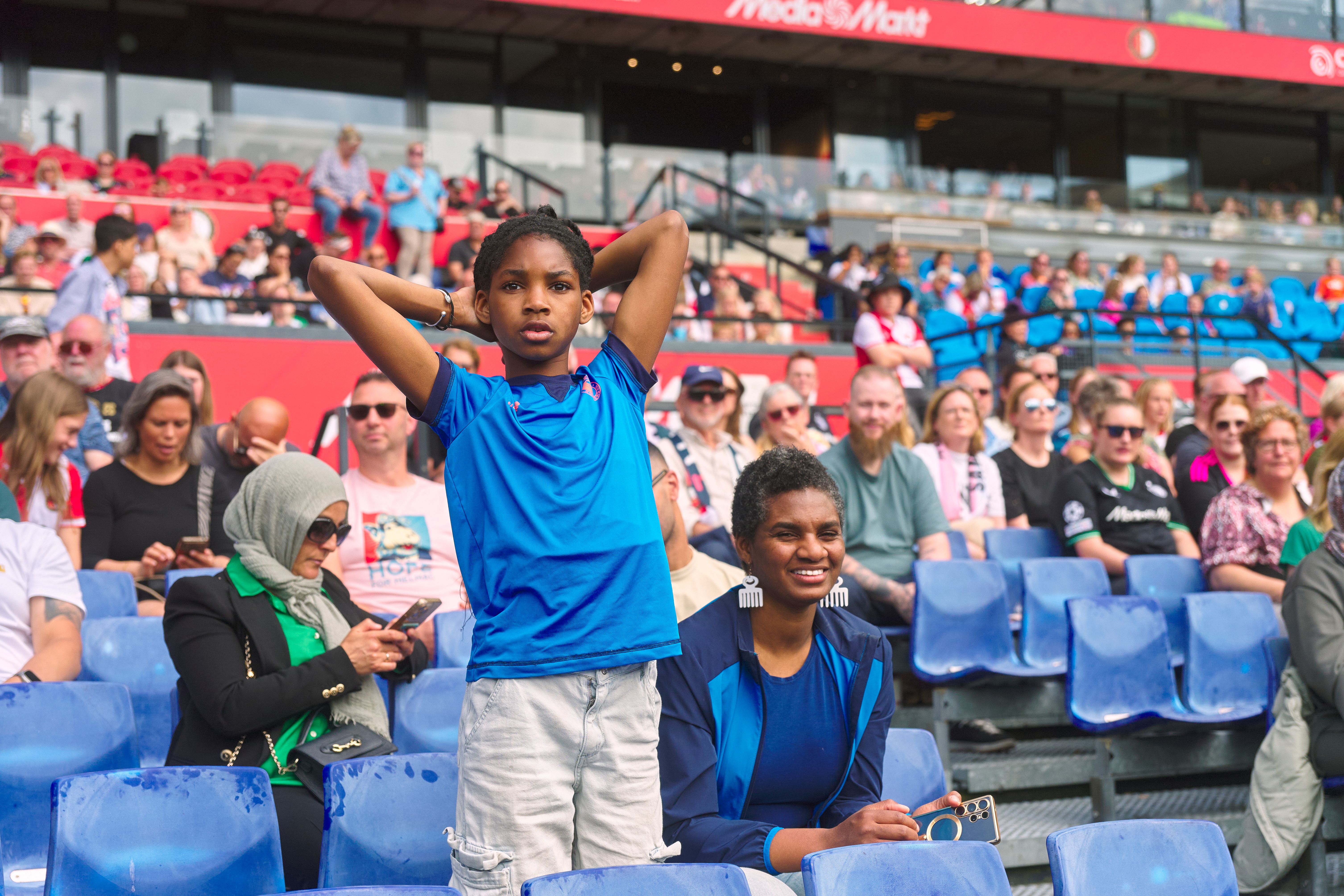 Kameraadjeswedstrijd Feyenoord V1 - Excelsior in De Kuip