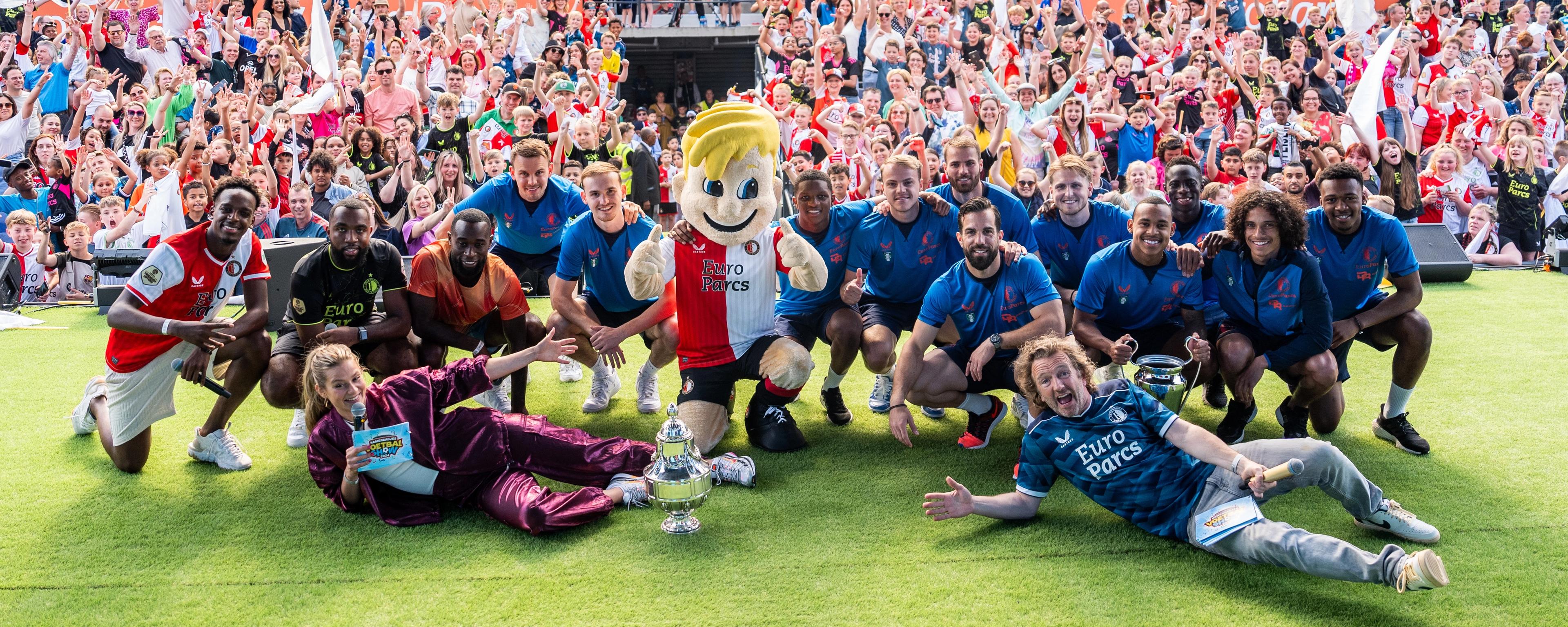 Kameraadjes header 140225