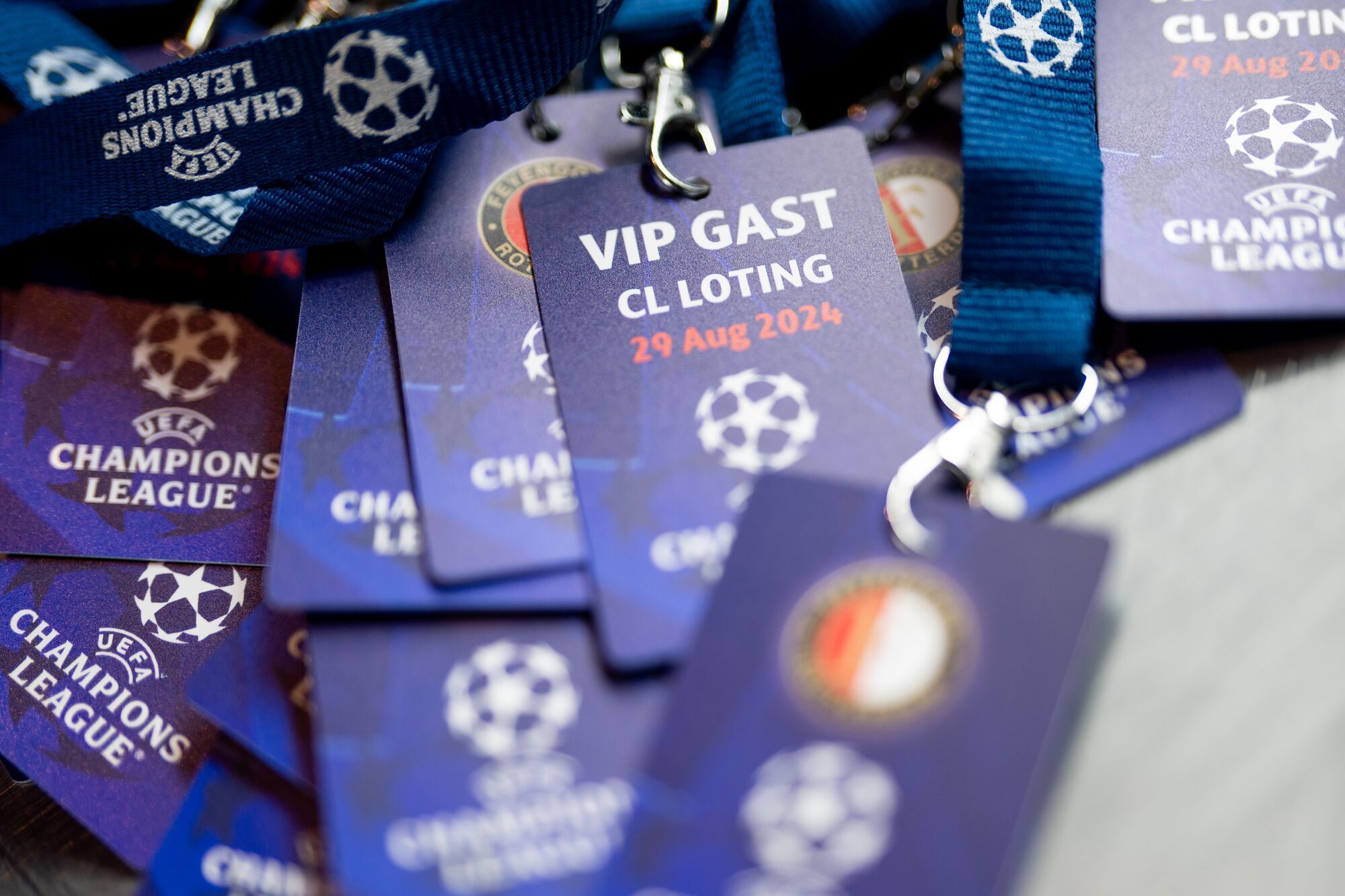 UCL draw partners en VvF