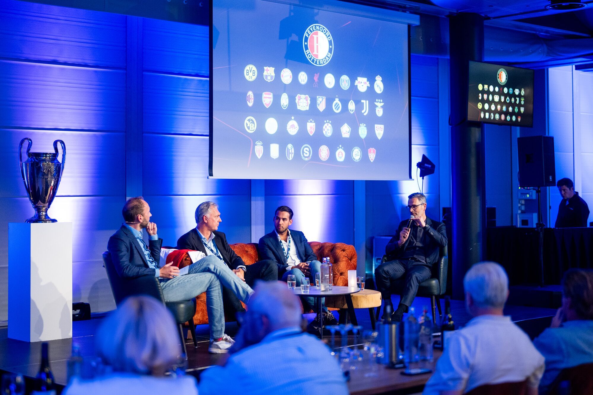 UCL draw partners en VvF