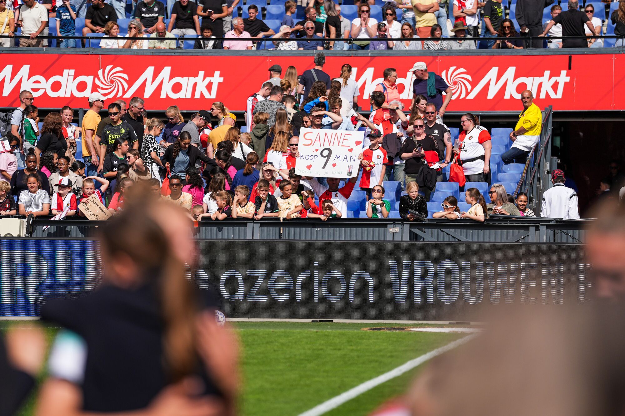 Kameraadjeswedstrijd Feyenoord V1 - Excelsior in De Kuip