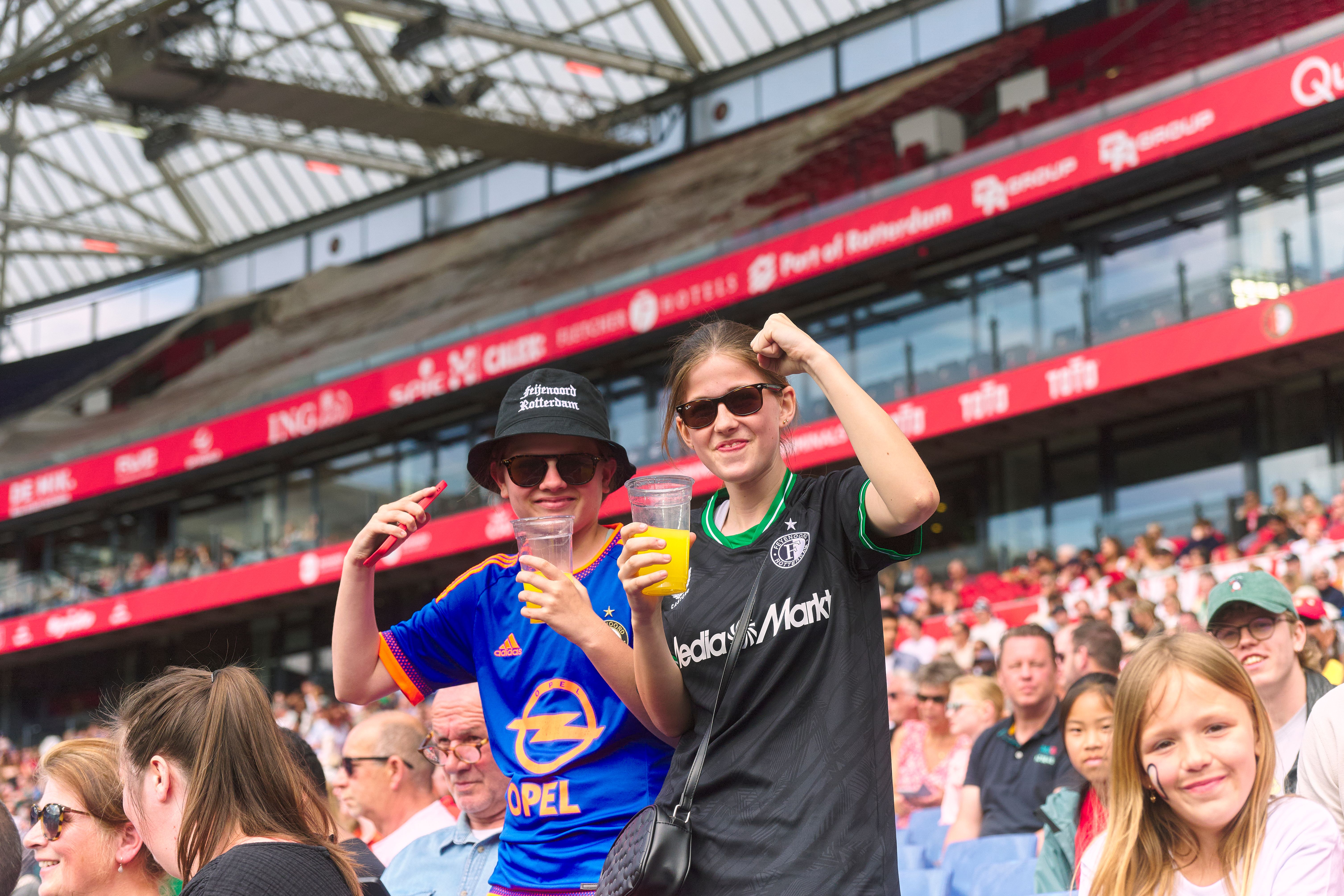 Kameraadjeswedstrijd Feyenoord V1 - Excelsior in De Kuip