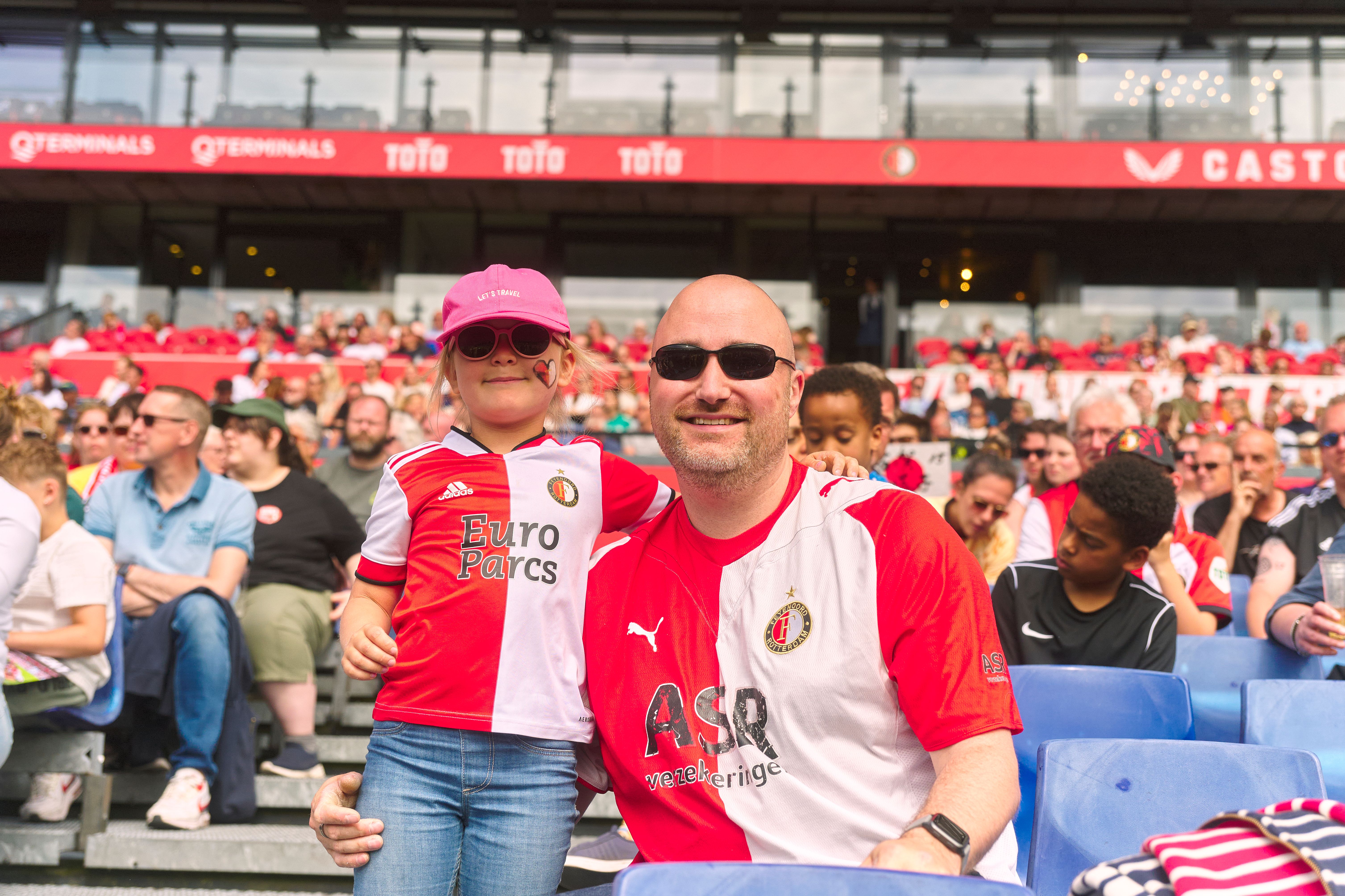 Kameraadjeswedstrijd Feyenoord V1 - Excelsior in De Kuip