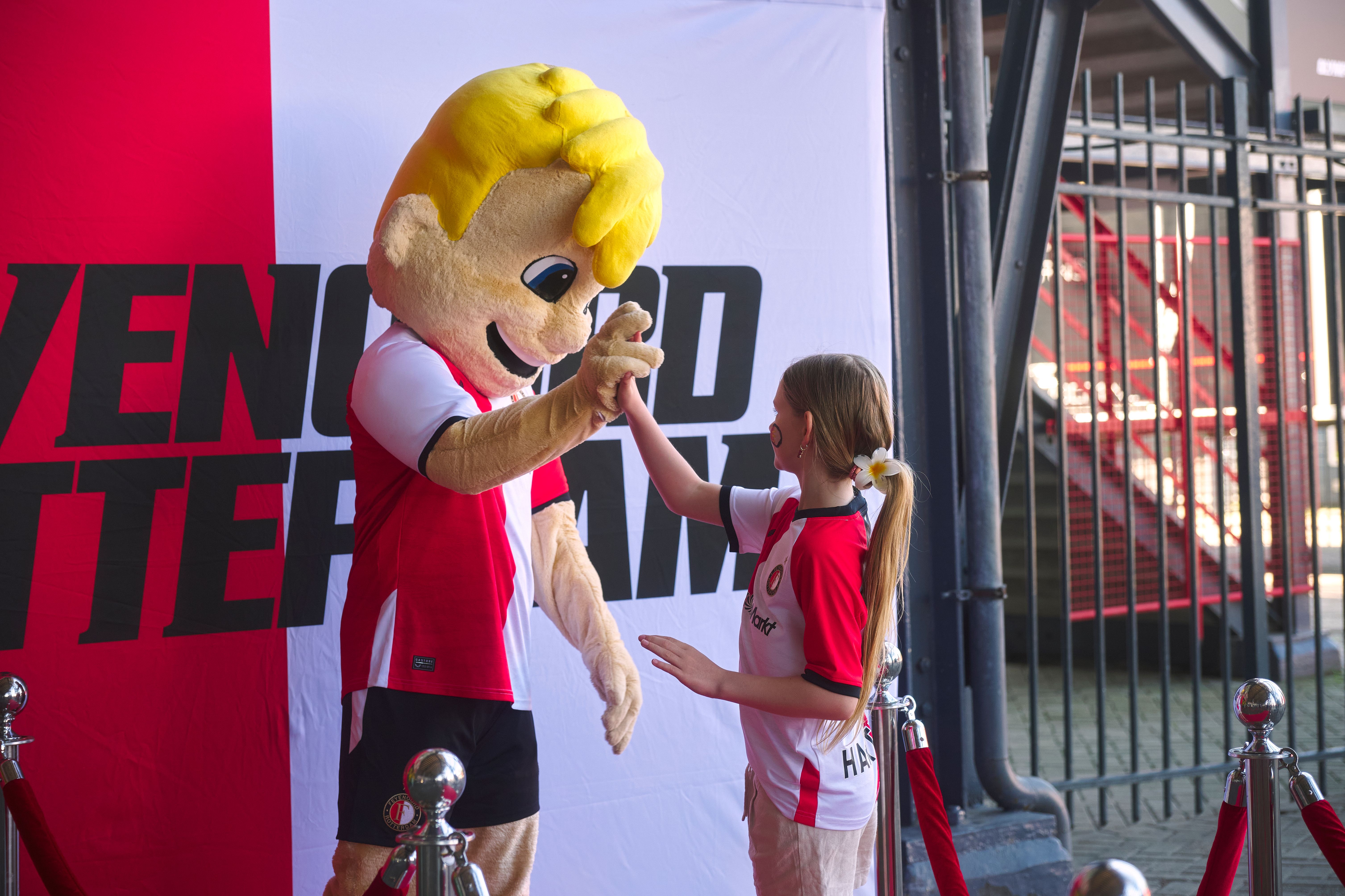 Kameraadjeswedstrijd Feyenoord V1 - Excelsior in De Kuip