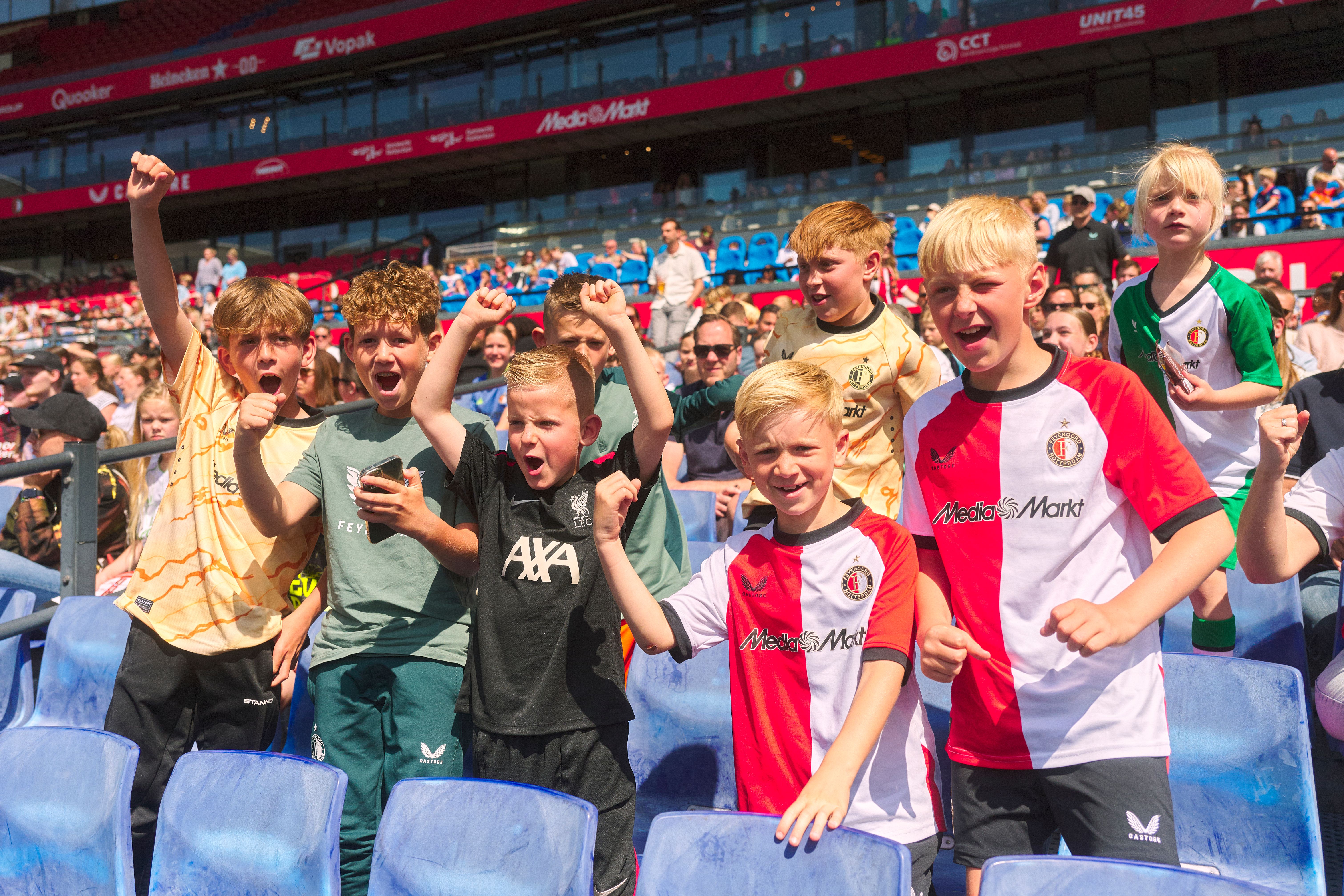 Kameraadjeswedstrijd Feyenoord V1 - Excelsior in De Kuip