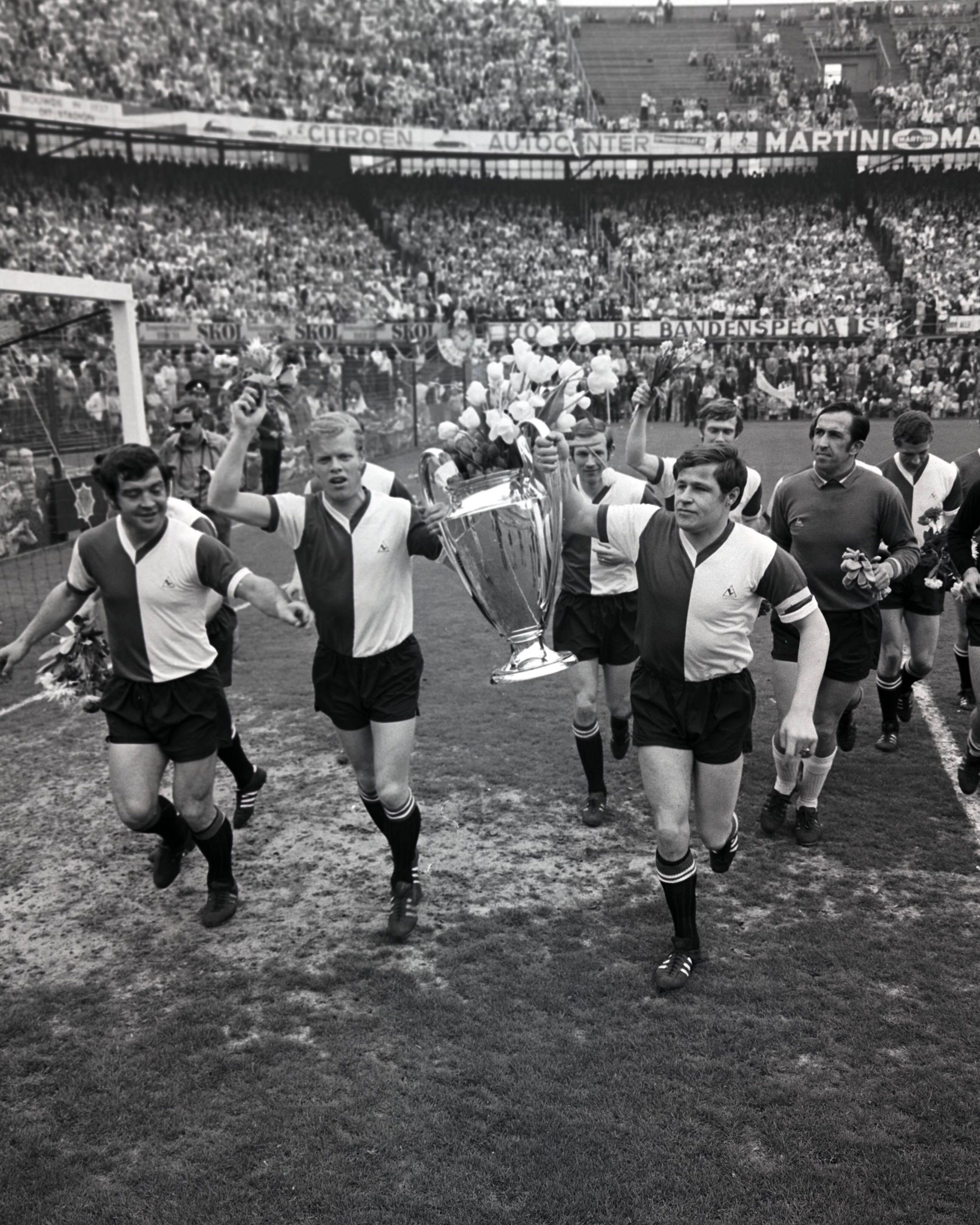 Rinus Israël header 010725