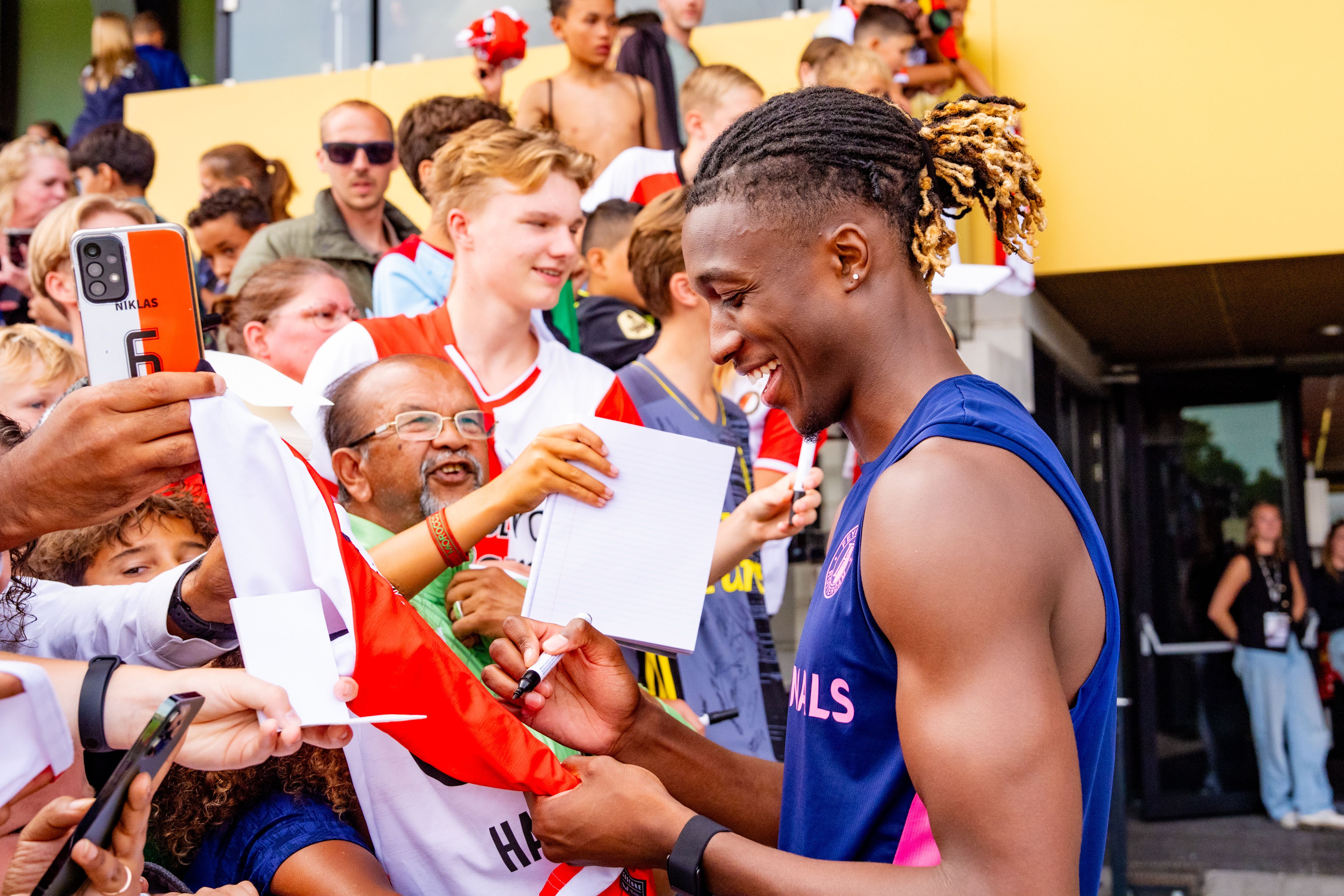 Cover Nadje 300326 EN