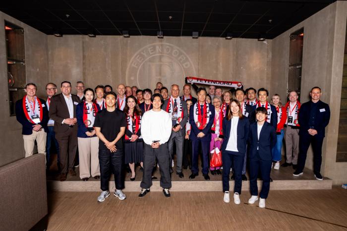 Group photo RJC and Feyenoord players