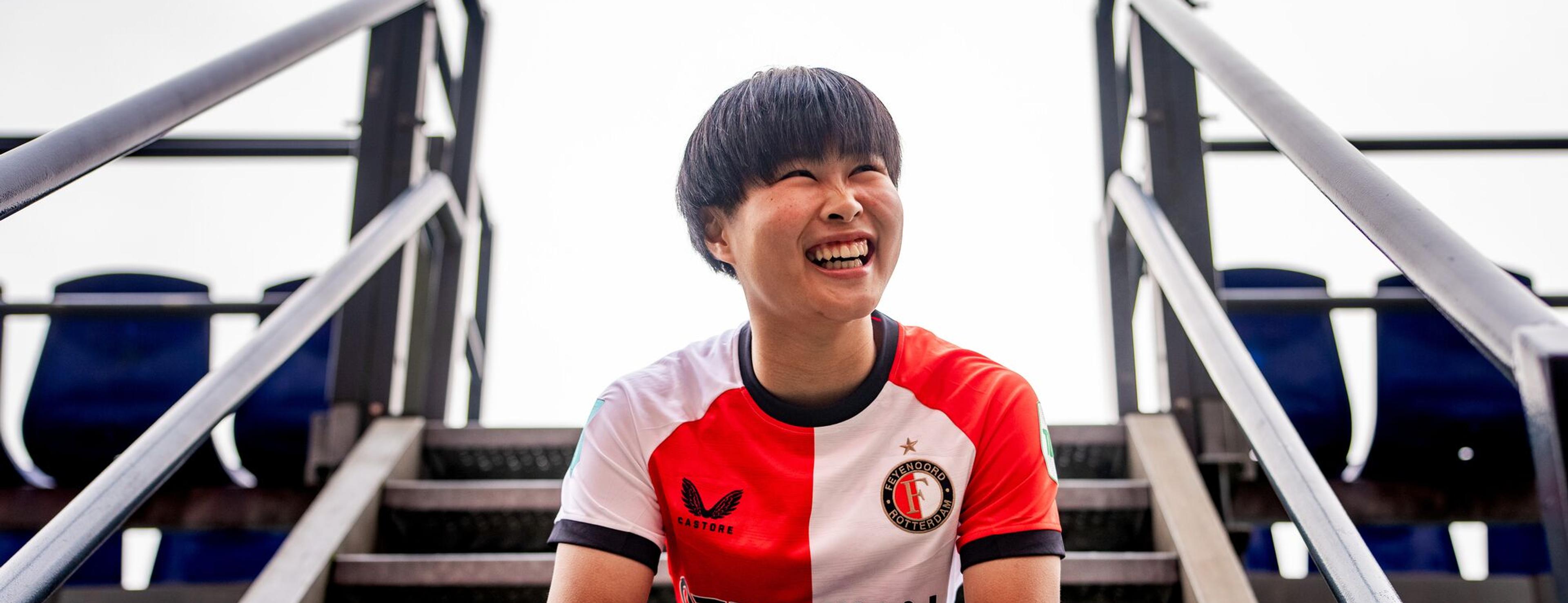 Japans jeugdinternational Mao Itamura tekent bij Feyenoord