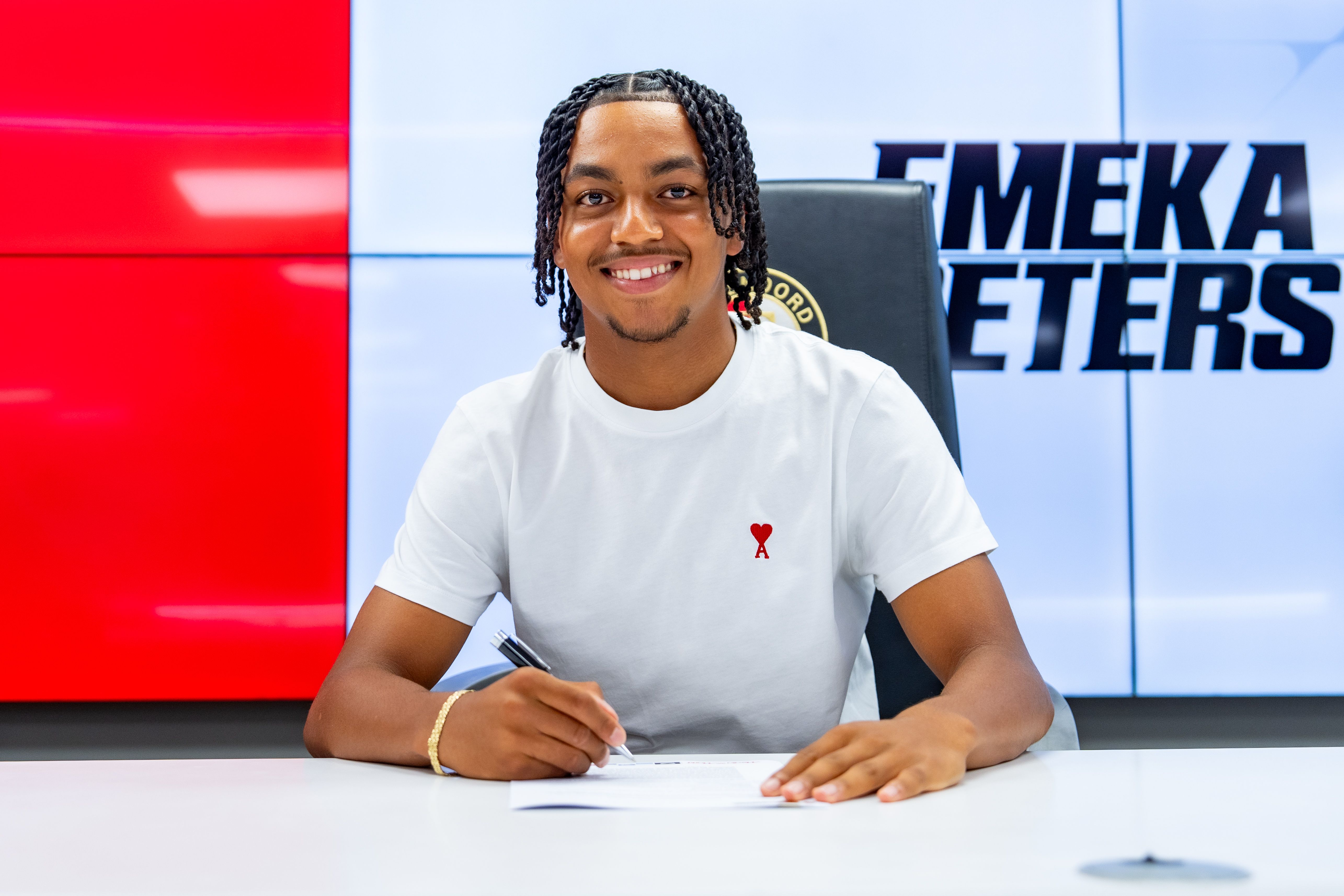 Cover Emeka Peters 220725