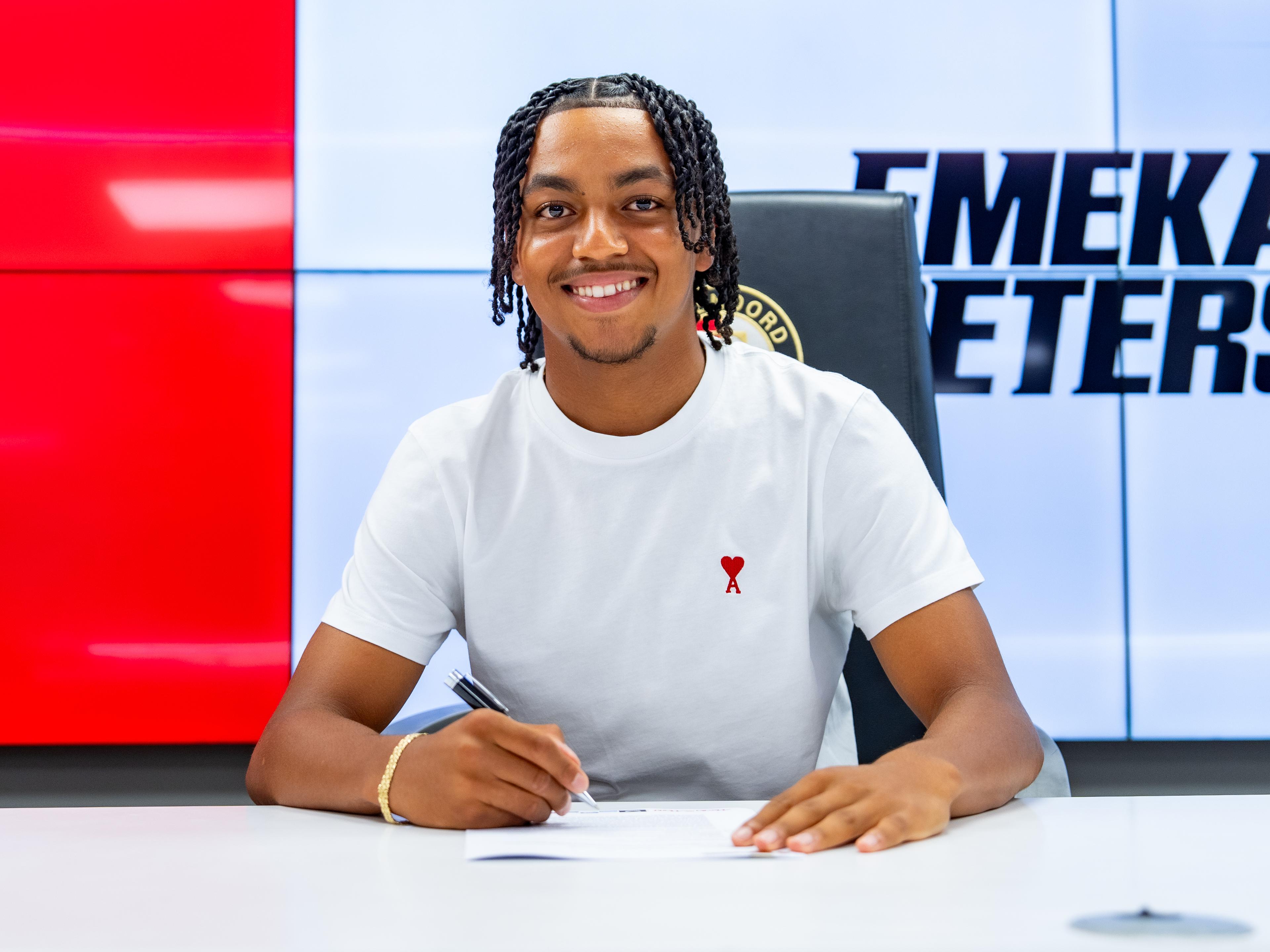 Cover Emeka Peters 220725