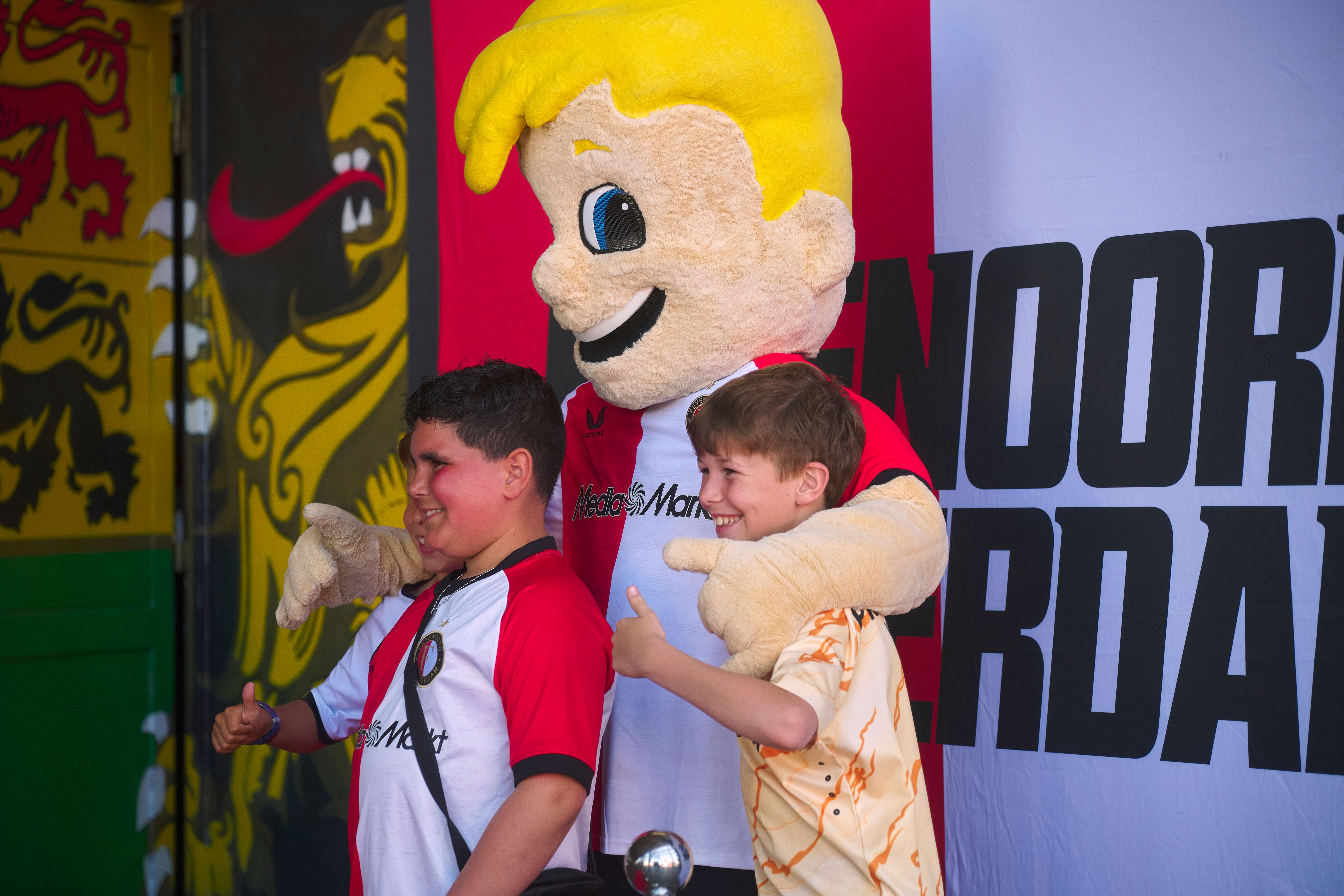 Kameraadjeswedstrijd Feyenoord V1 - Excelsior in De Kuip