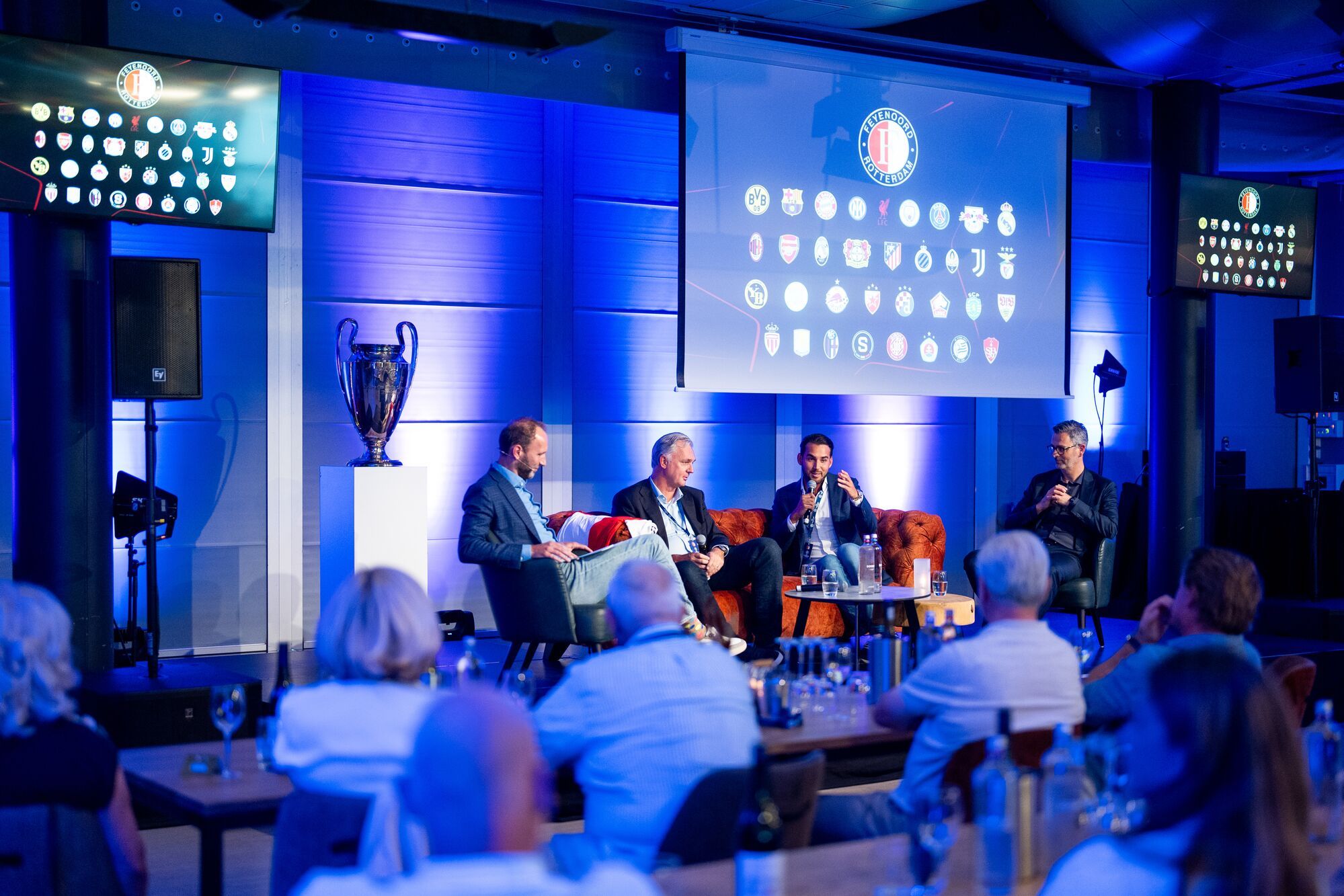 UCL draw partners en VvF