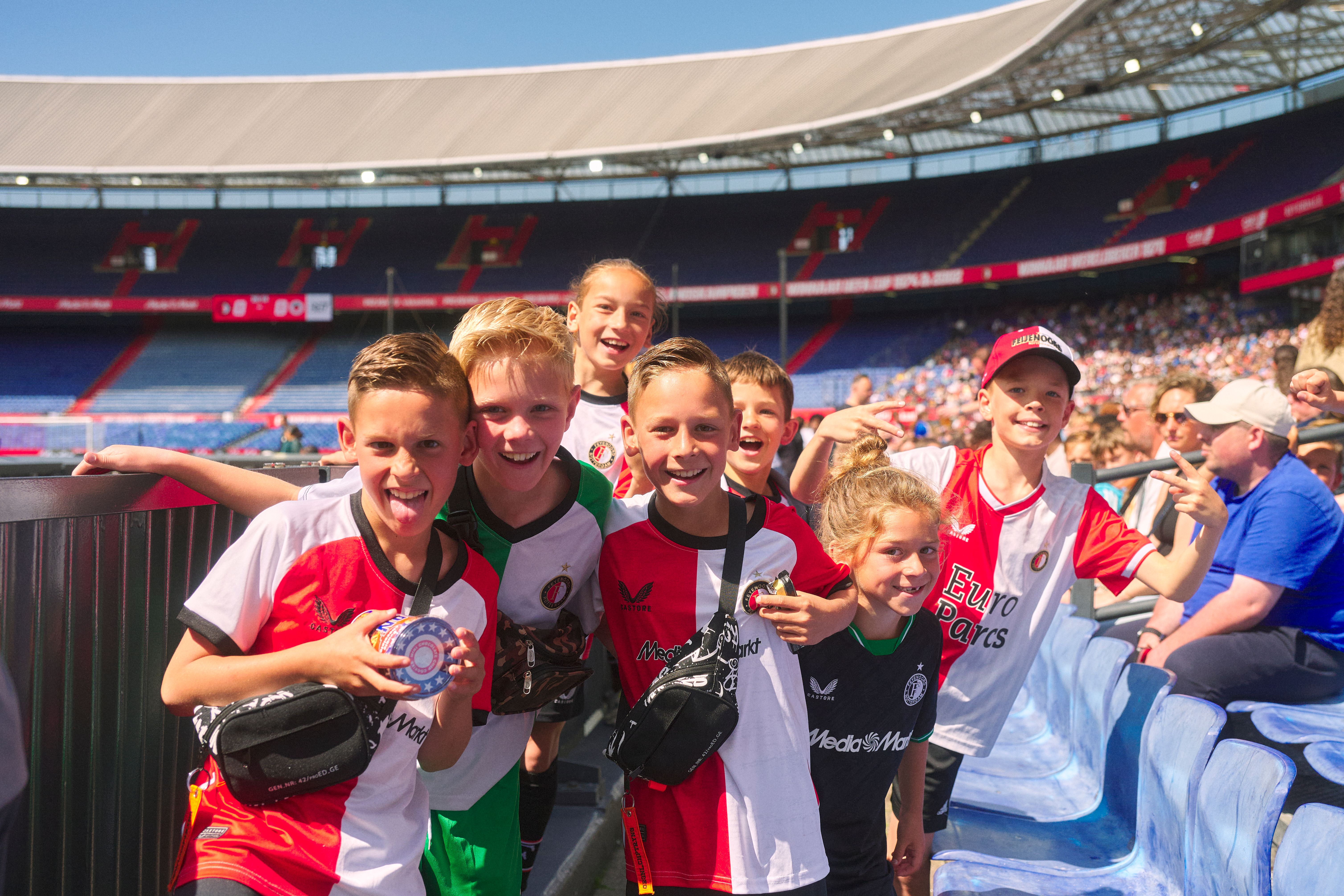 Kameraadjeswedstrijd Feyenoord V1 - Excelsior in De Kuip
