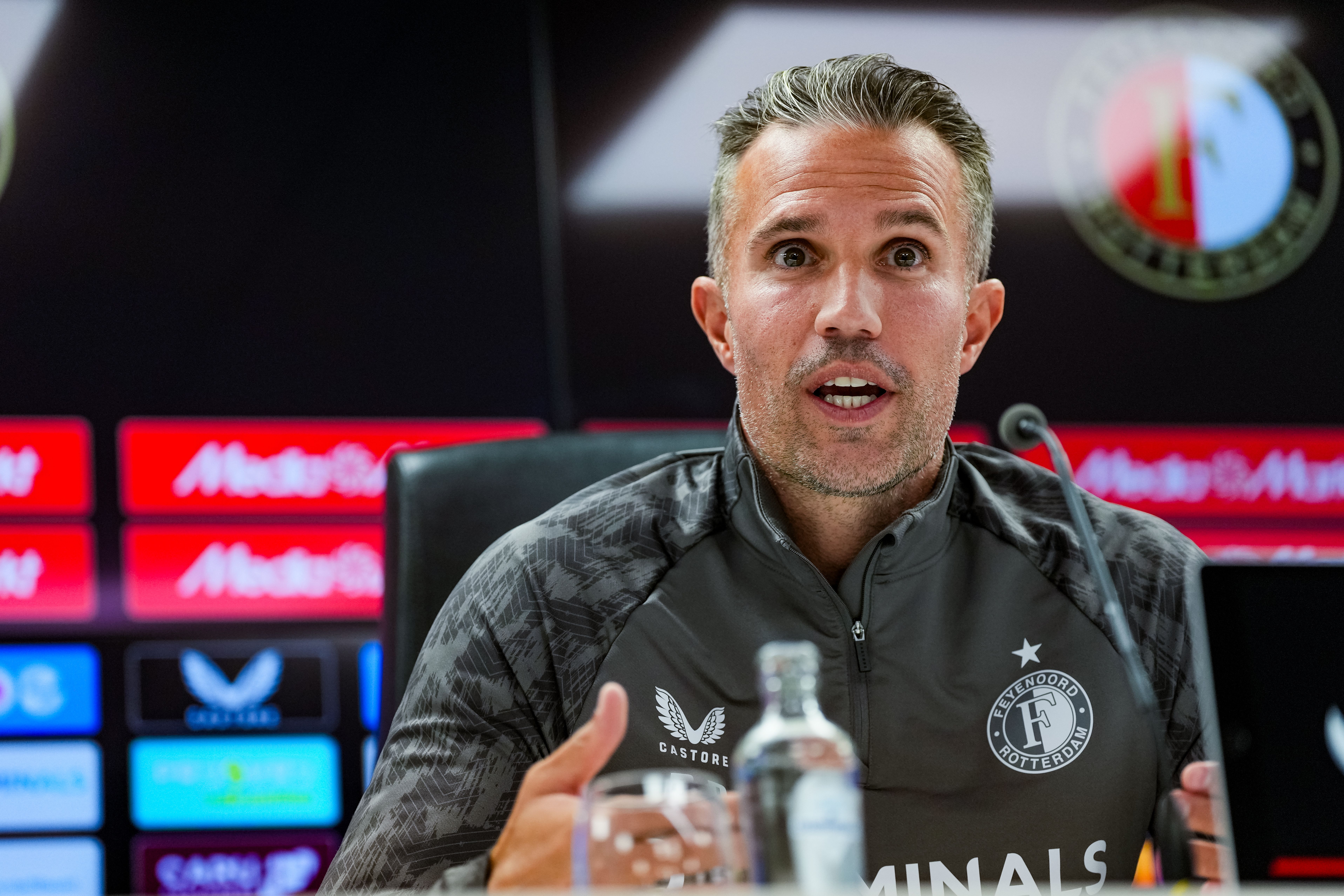 Cover persco vPersie 260925