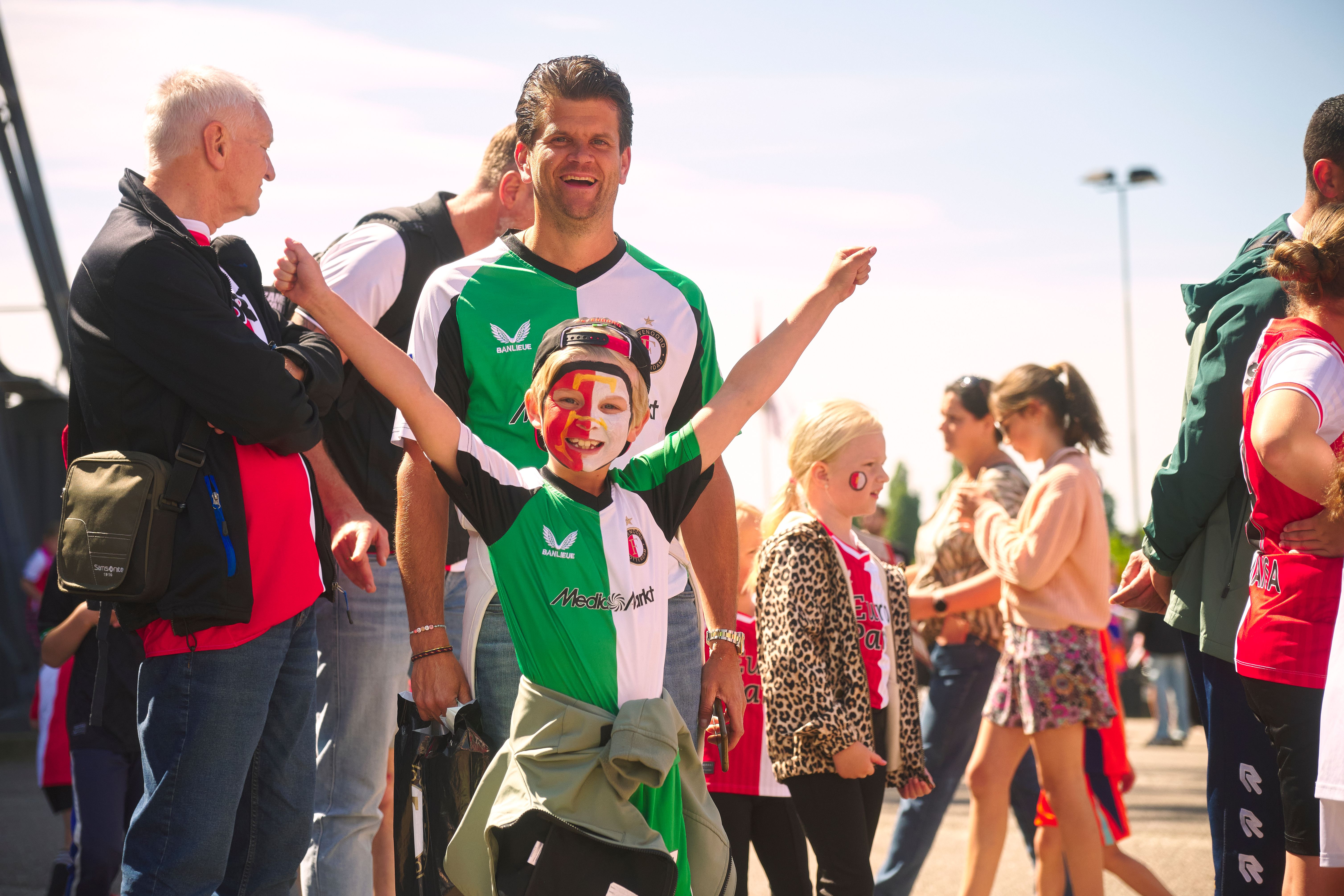 Kameraadjeswedstrijd Feyenoord V1 - Excelsior in De Kuip