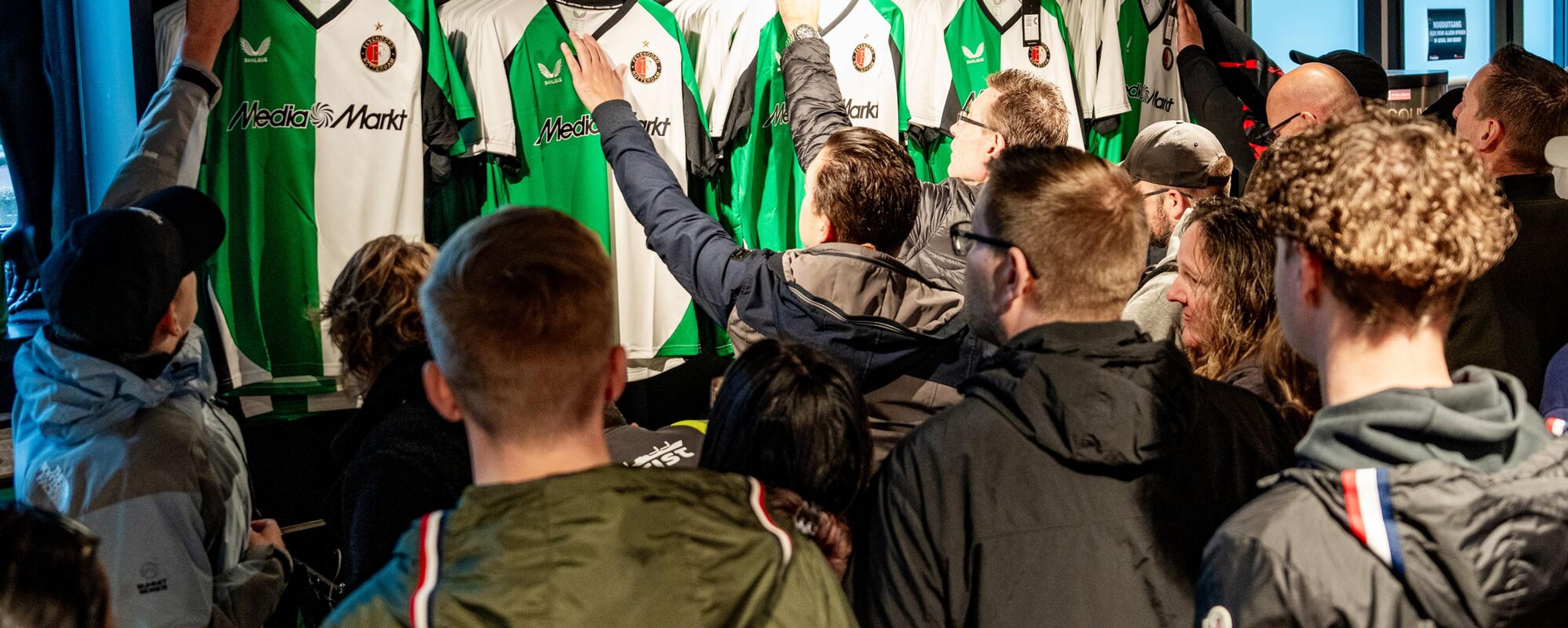 Cover Derde tenue 250924