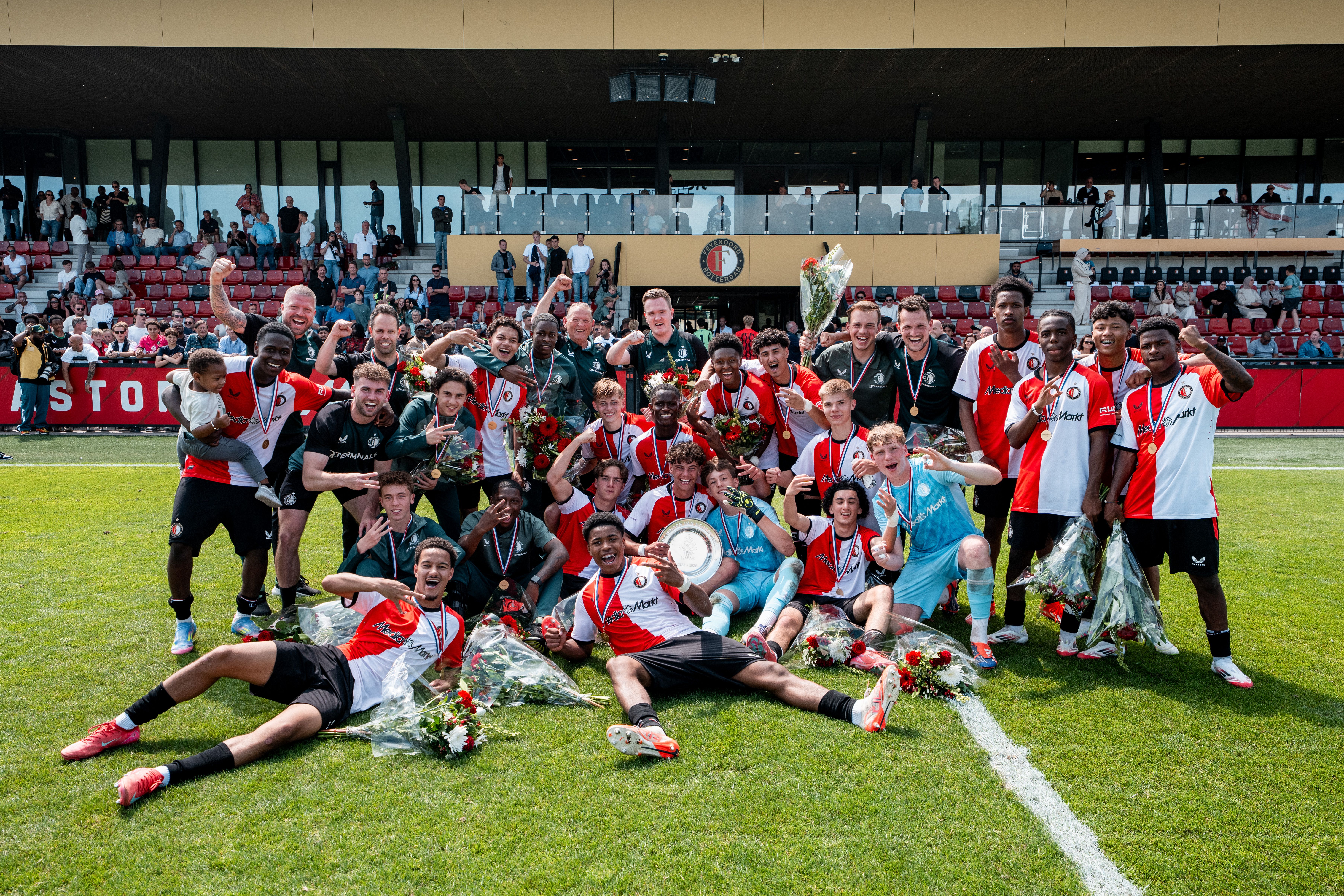 feyo17 landskampioen 310525 header