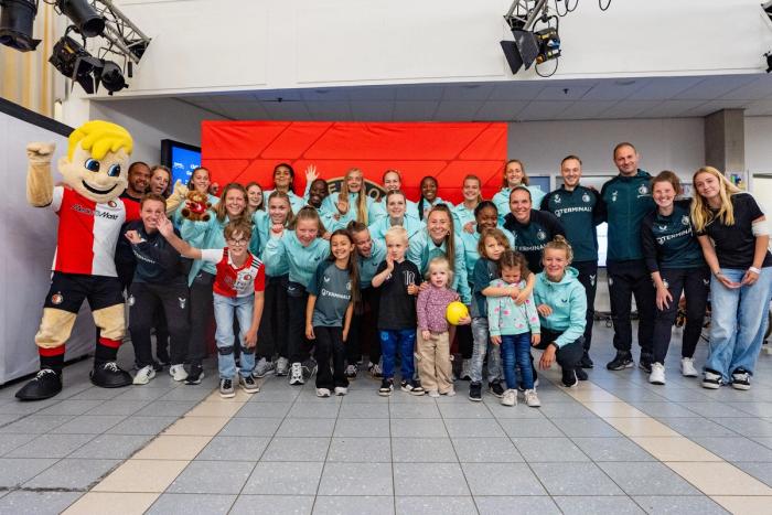 Feyenoord V1 Sophia Kinderziekenhuis