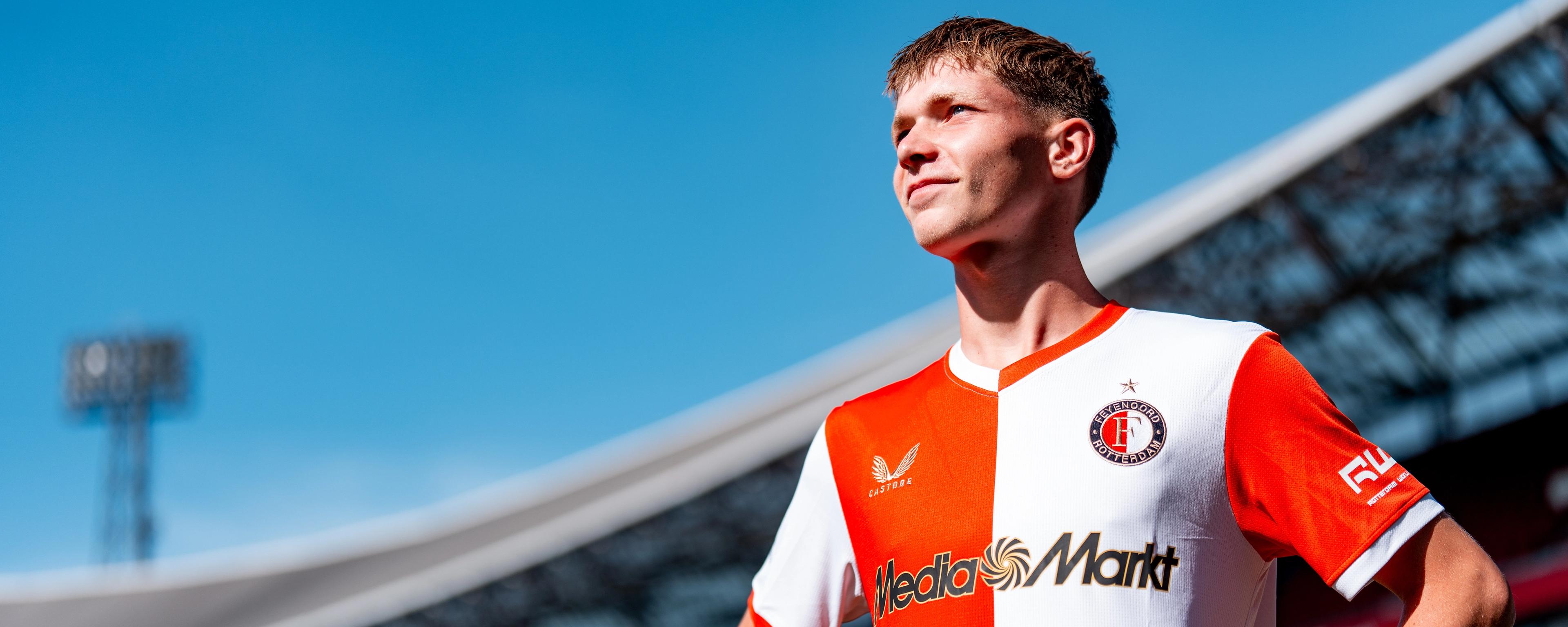 Cover Xavi Hak 250825