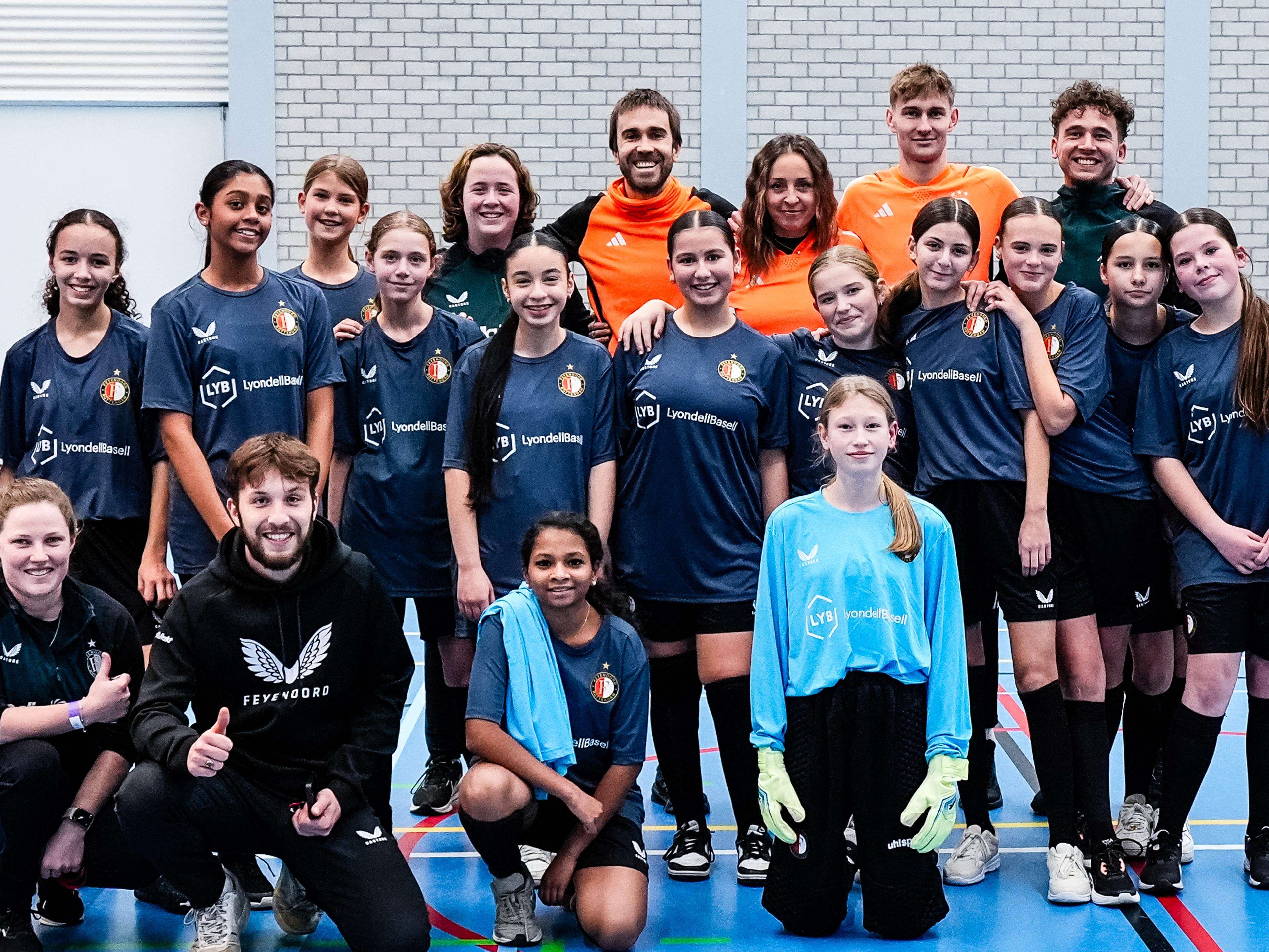 Groepsfoto header 111224