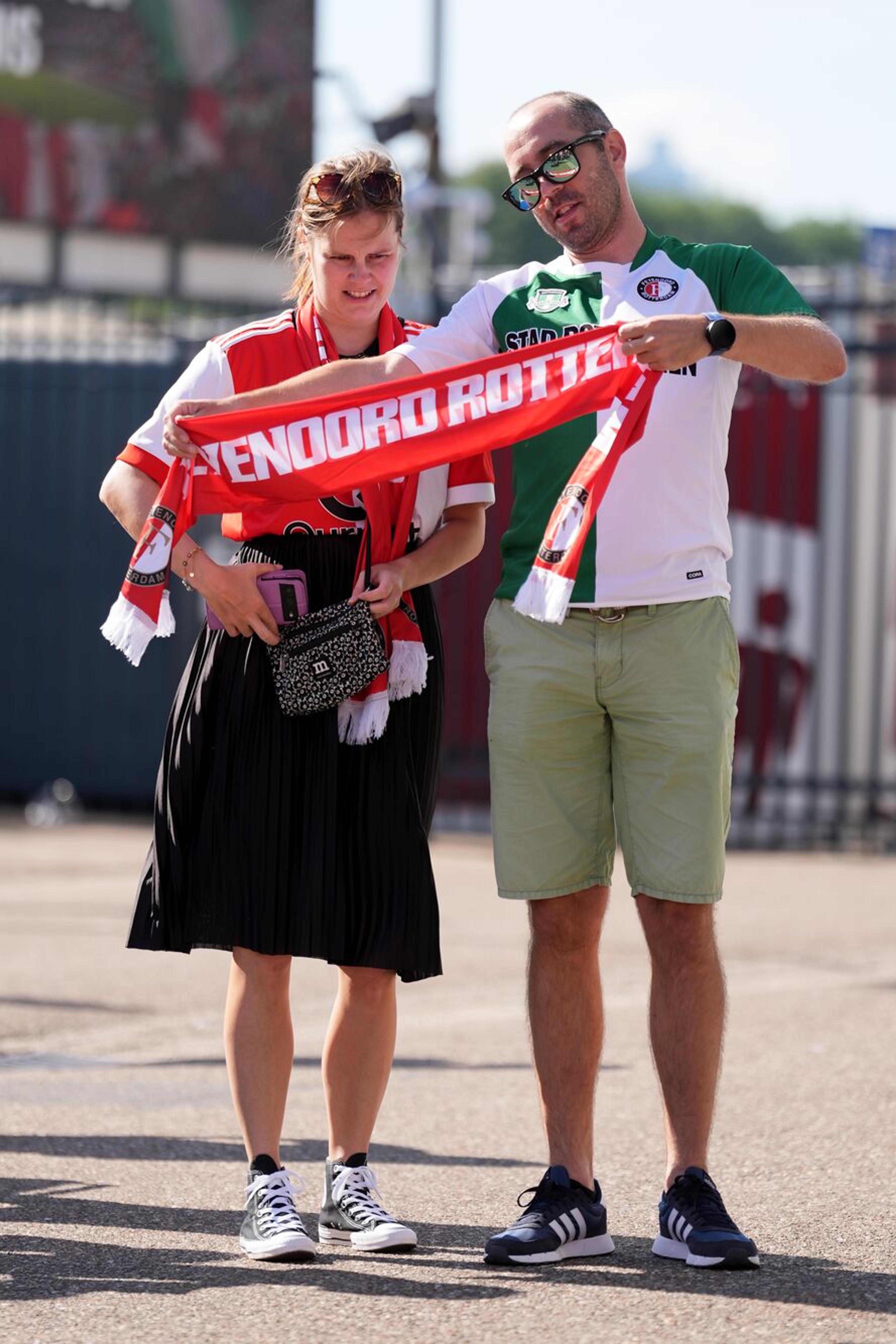 Kameraadjeswedstrijd Feyenoord - NAC Breda