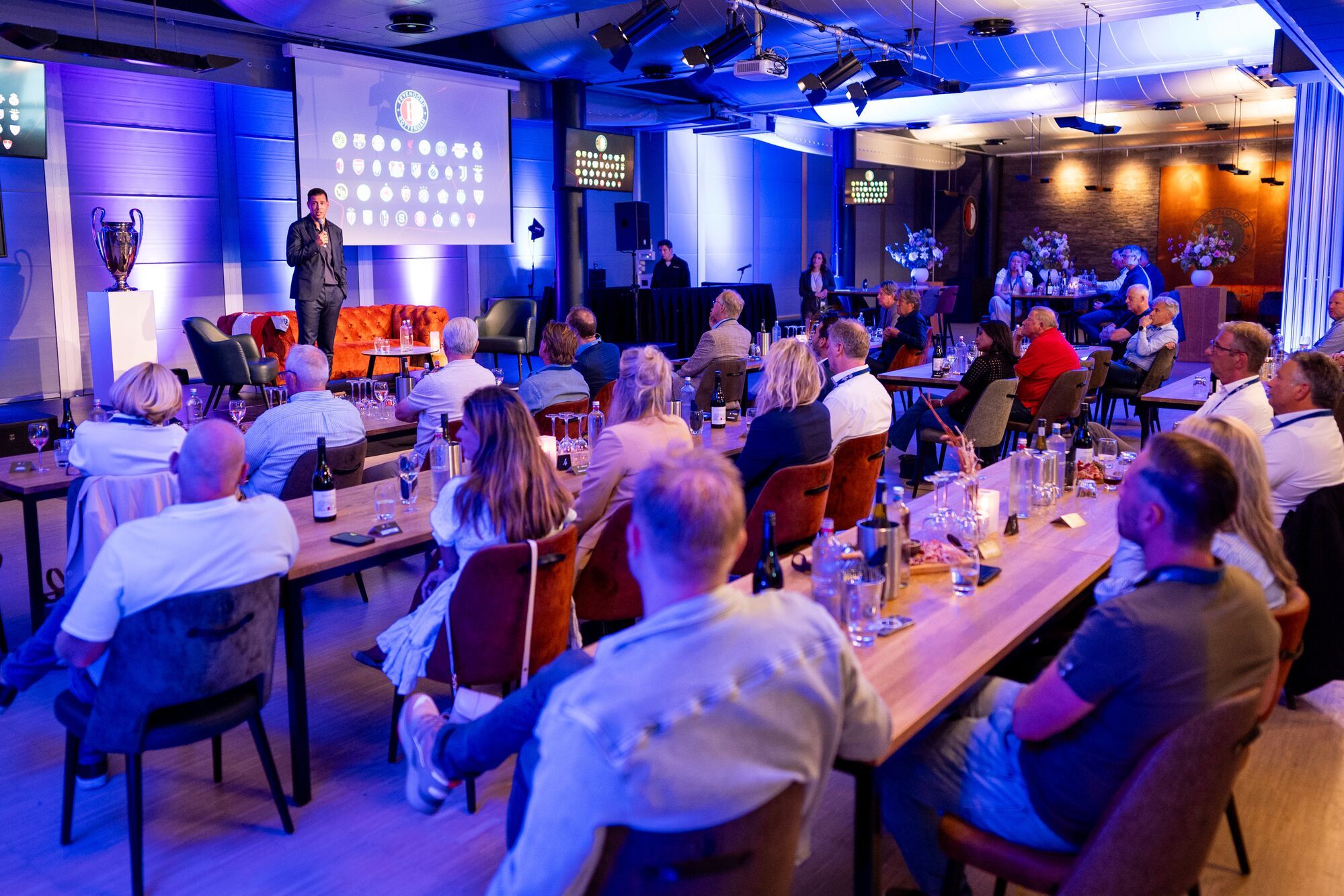 UCL draw partners en VvF