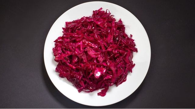 Red Cabbage Salad