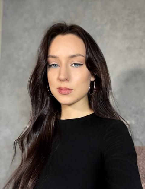 Кристина Денисовна — наставник по математике