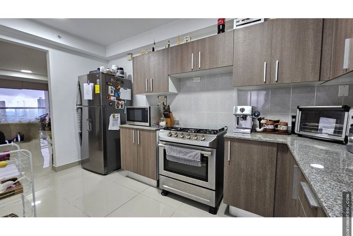 PH Residencias Del Sol - Vista Al Parque Omar - Piso Alto — Penthouse en Venta