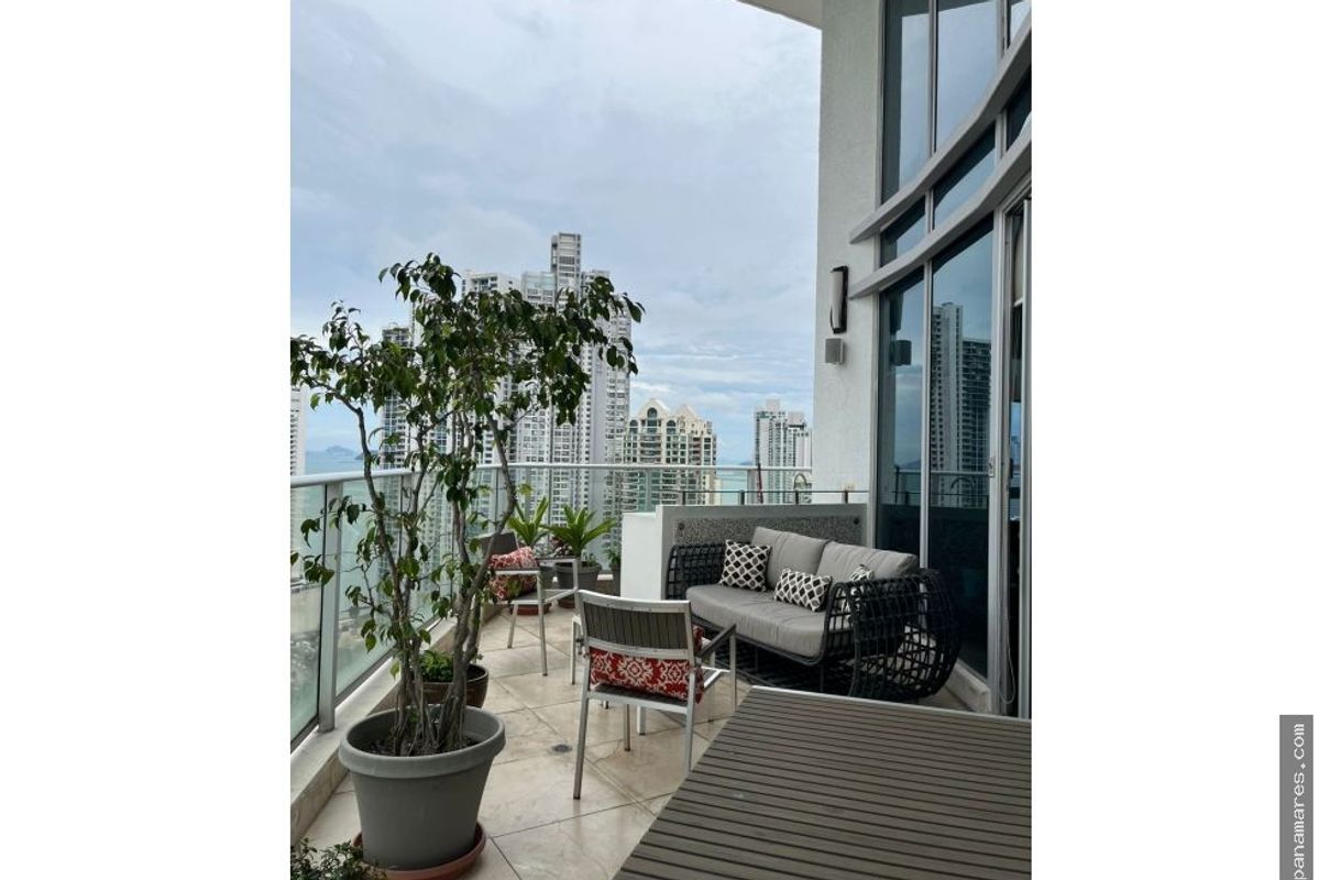 Hermoso Duplex En El PH Blue Bahia - Punta Pacifica — Penthouse en Venta