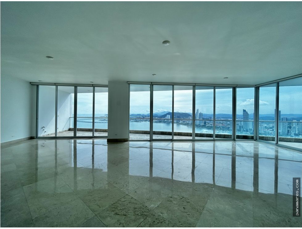 PH The Point - Paitilla - Con Linea Blanca — Penthouse en Alquiler