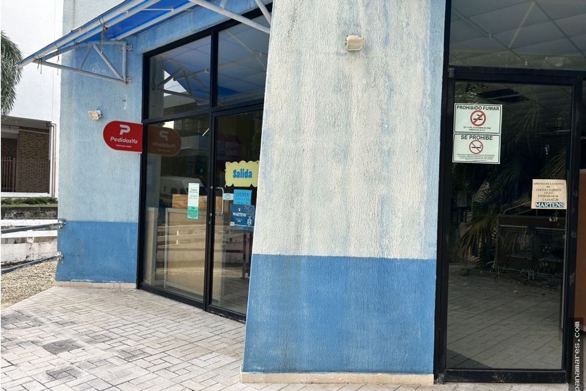 Oportunidad Única! Se Vende Terreno Con Mejoras Detras Del Sheraton — Lote Comercial en Venta