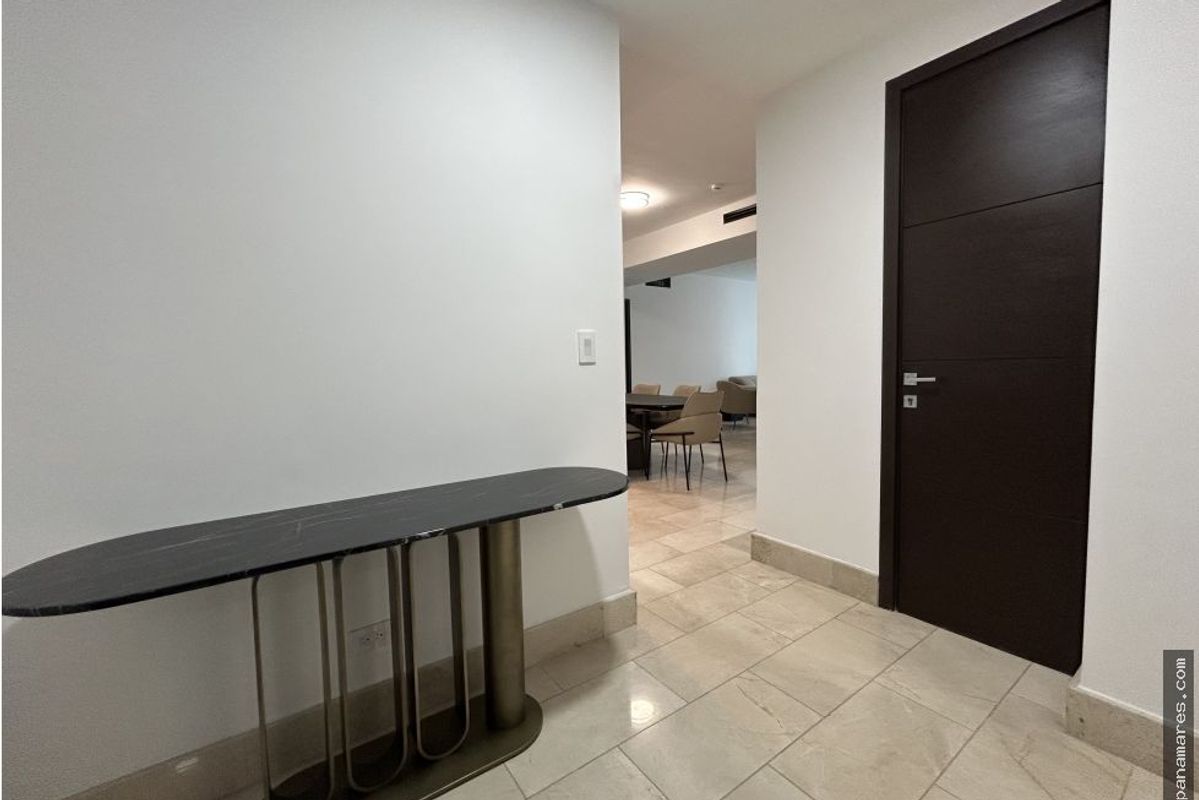 PH Grand Tower - Punta Pacifica - Amoblado — Penthouse en Alquiler