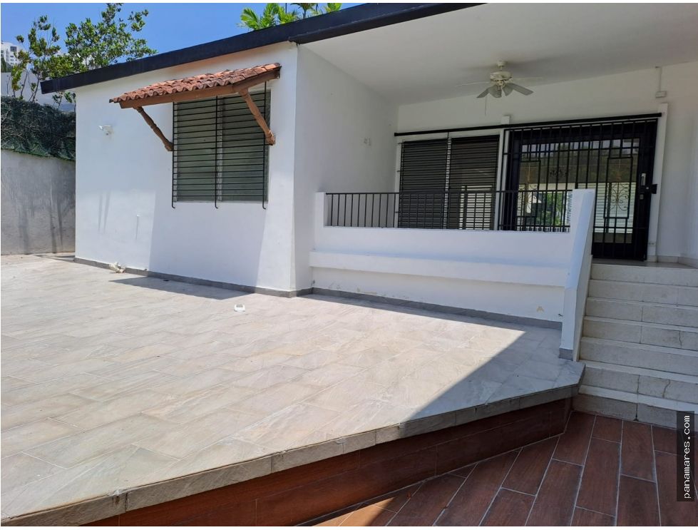 Remodelada En San Francisco - Loma Alegre — Casa en Alquiler