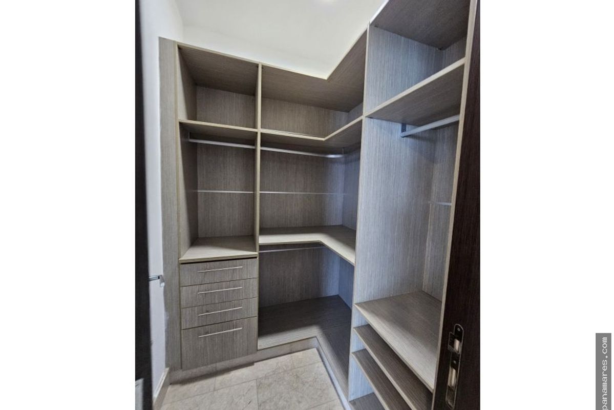 Modelo A En Grand Tower - Punta Pacifica — Apartamento en Venta