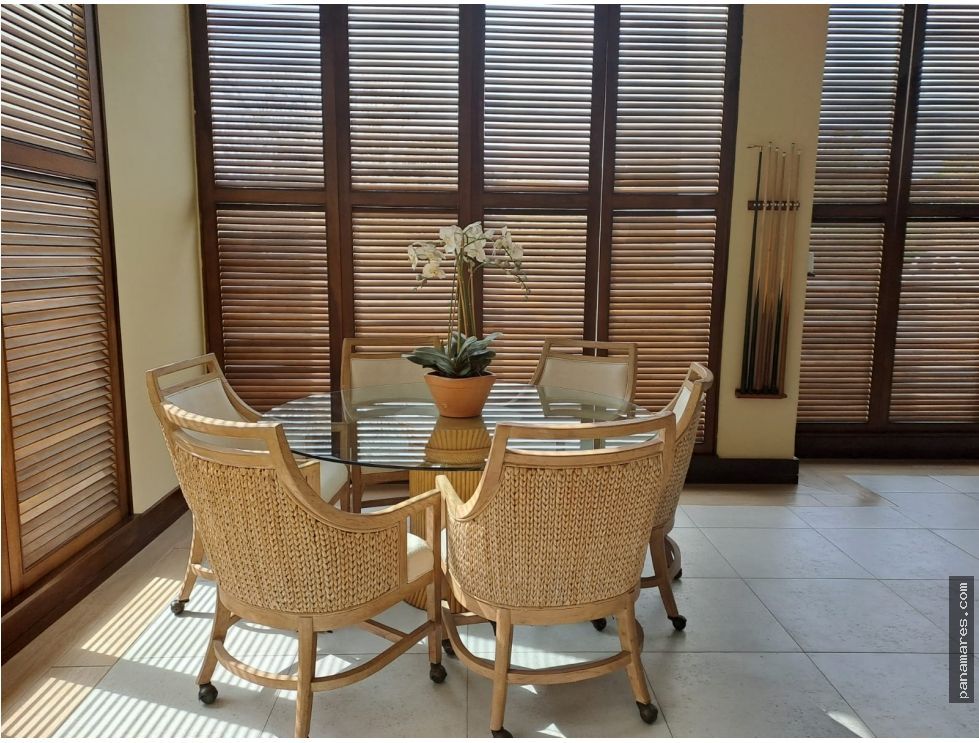 Apto Amoblado En Rio Mar - San Carlos (playas) — Apartamento en Alquiler