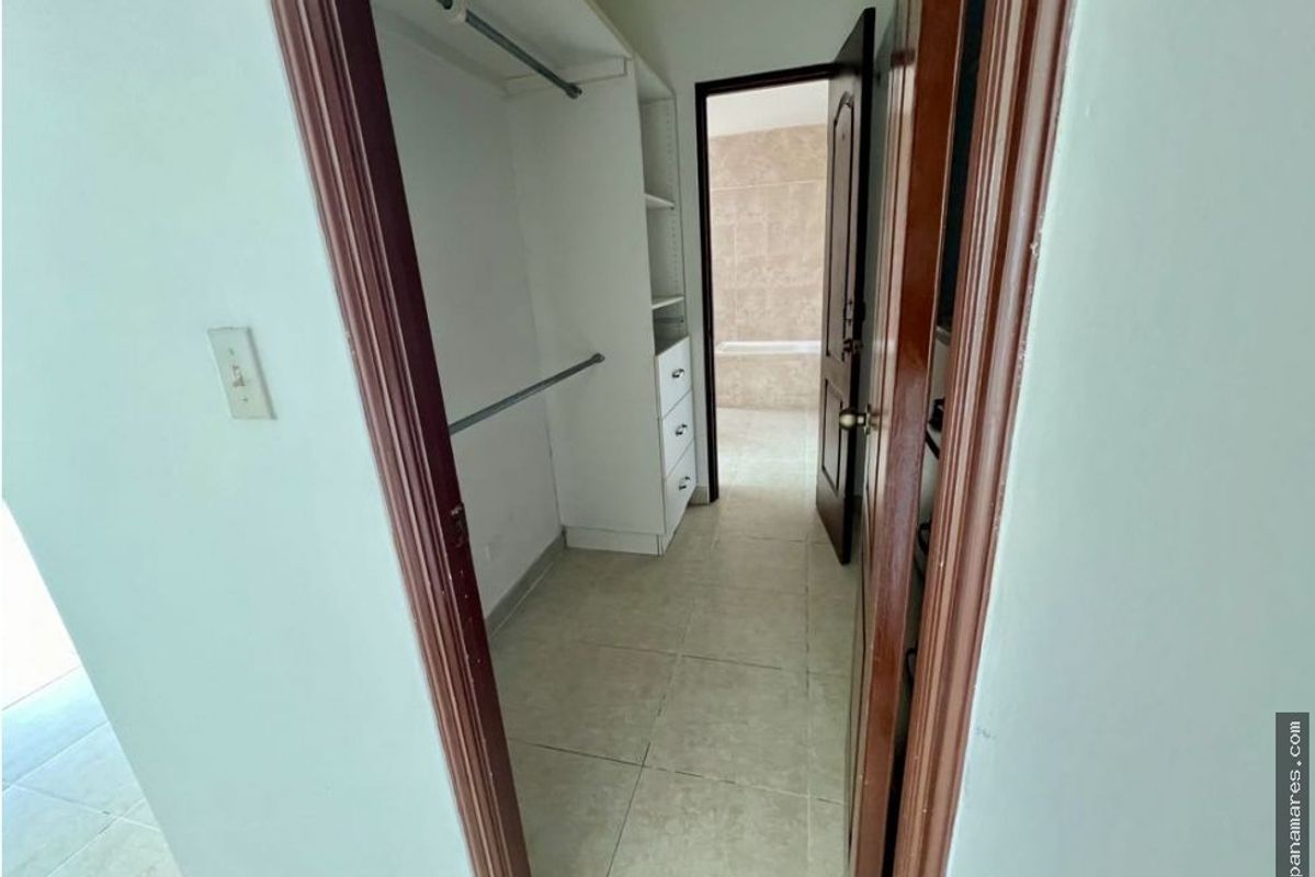 Ocean Park — Apartment for Rent