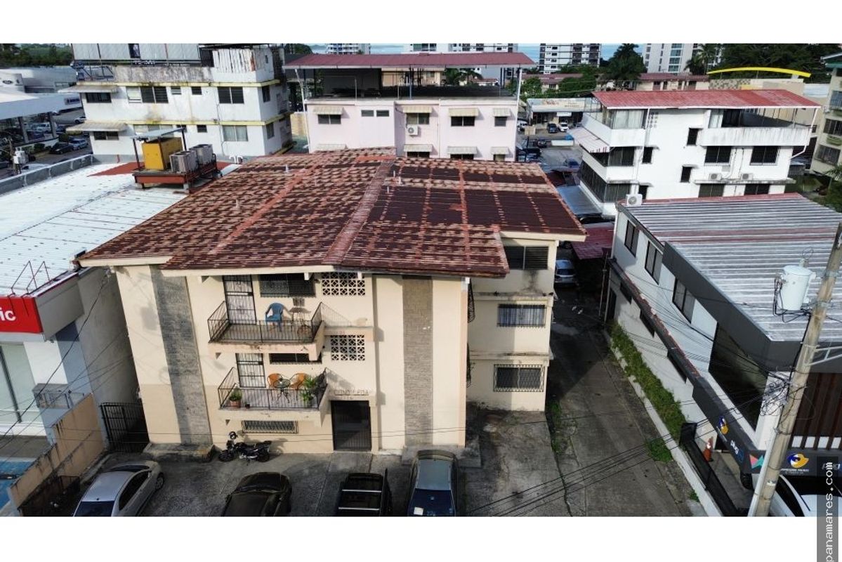 Oportunidad! Se Vende Edificio - Condominio Leda - Final De Calle 50 — Edificio en Venta