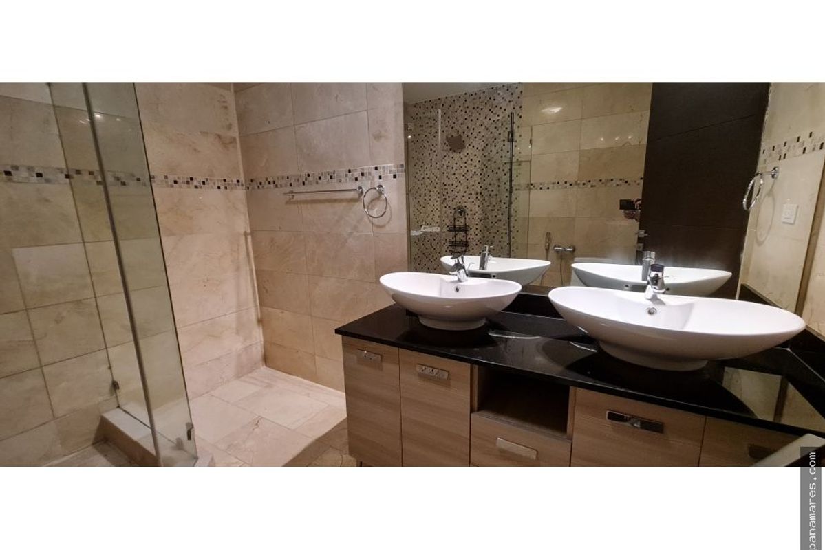Opportunity! Grand Tower - Punta Pacifica — Apartment for Sale