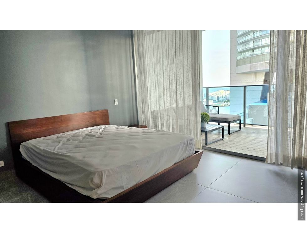PH Grand Tower - Punta Pacifica - Amoblado — Penthouse en Alquiler