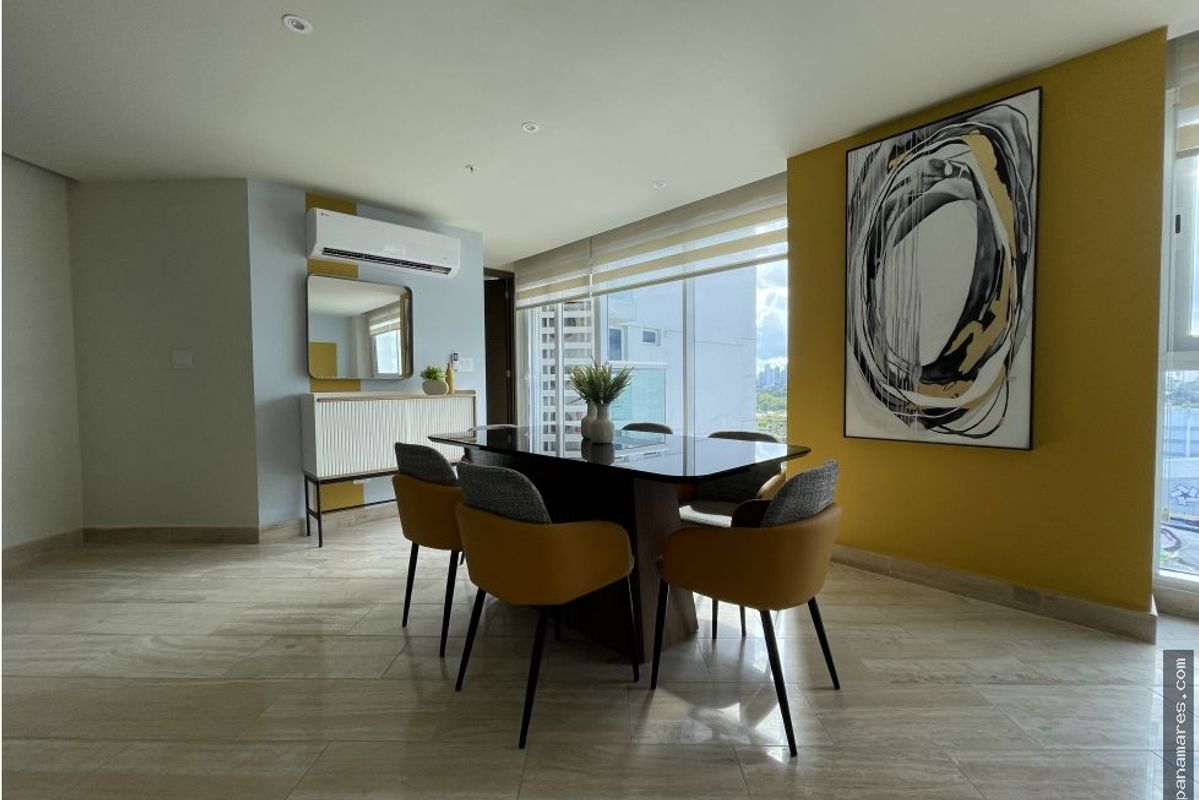 Amoblado En The Regent - Costa Del Este — Apartamento en Venta