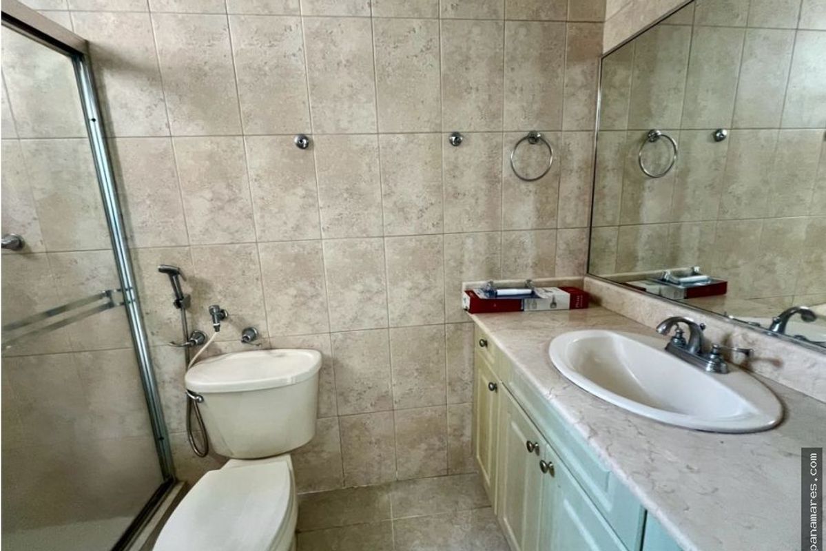 Ocean Park — Apartment for Rent