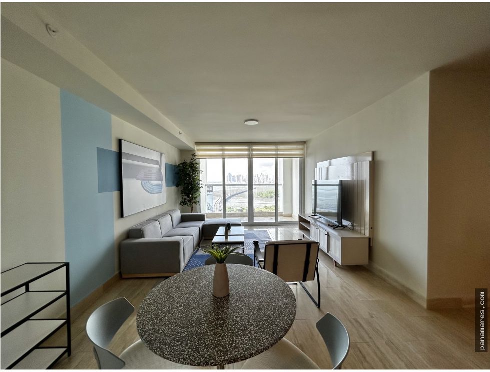 Hermoso Apartamento En The Regent - Costa Del Este — Apartamento en Alquiler